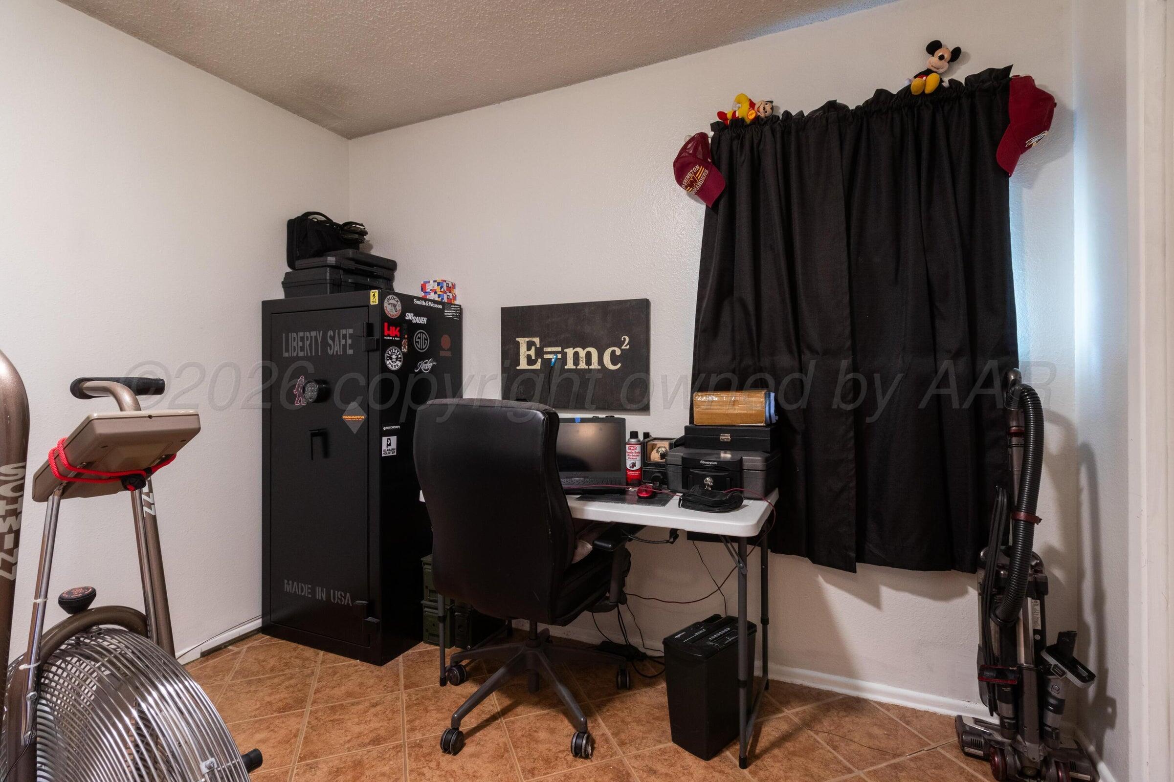 1025 Sunrise Property Photo 14