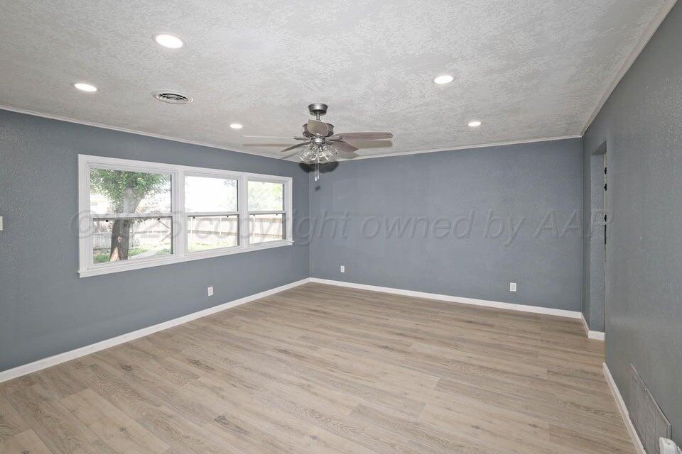 3304 Janet Drive Property Photo 3