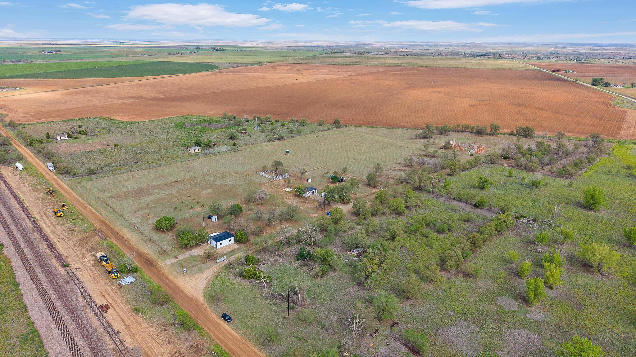 2675 County Road Ll Property Photo 48