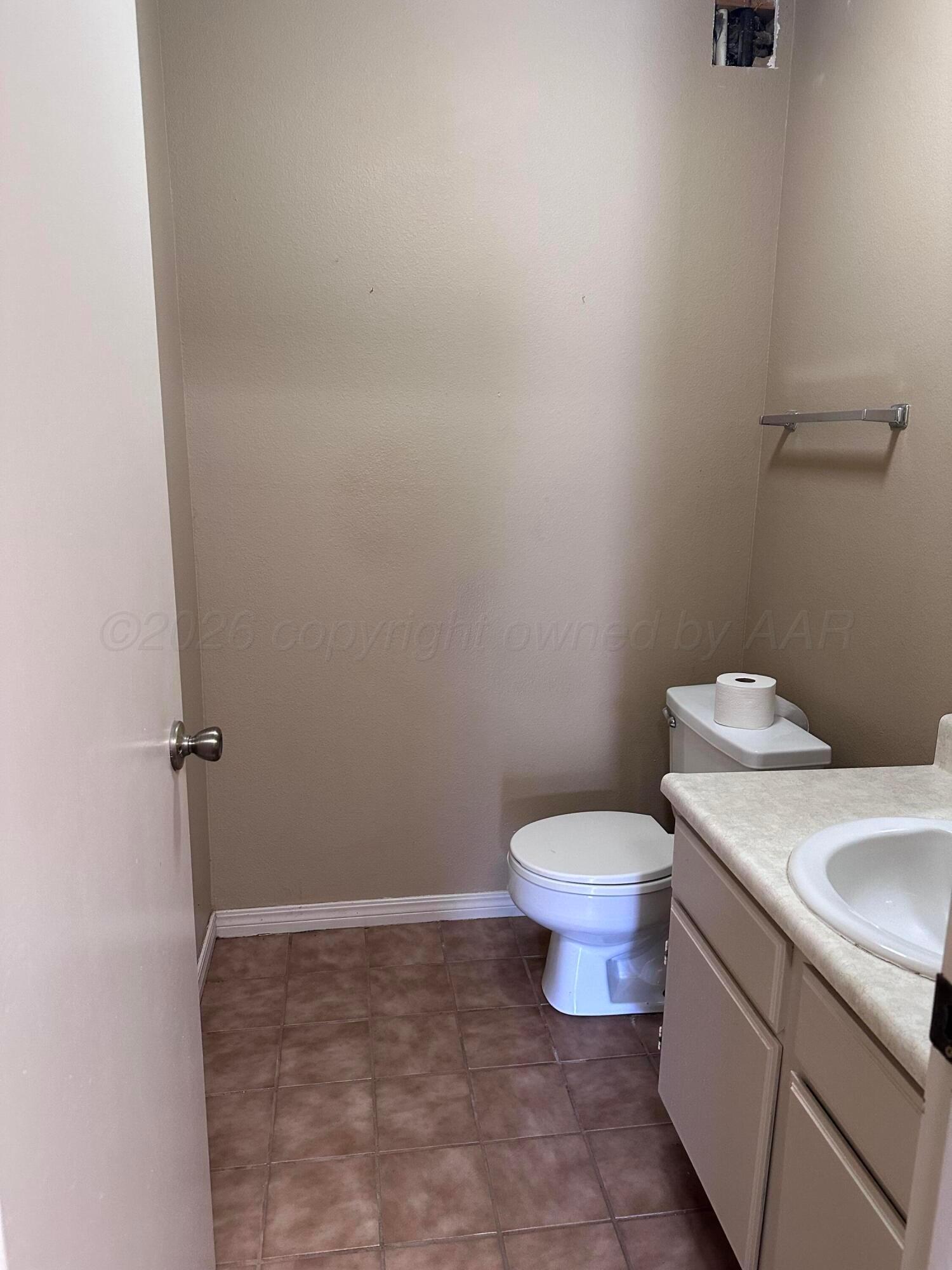 3419 S Coulter, 4b Property Photo 4