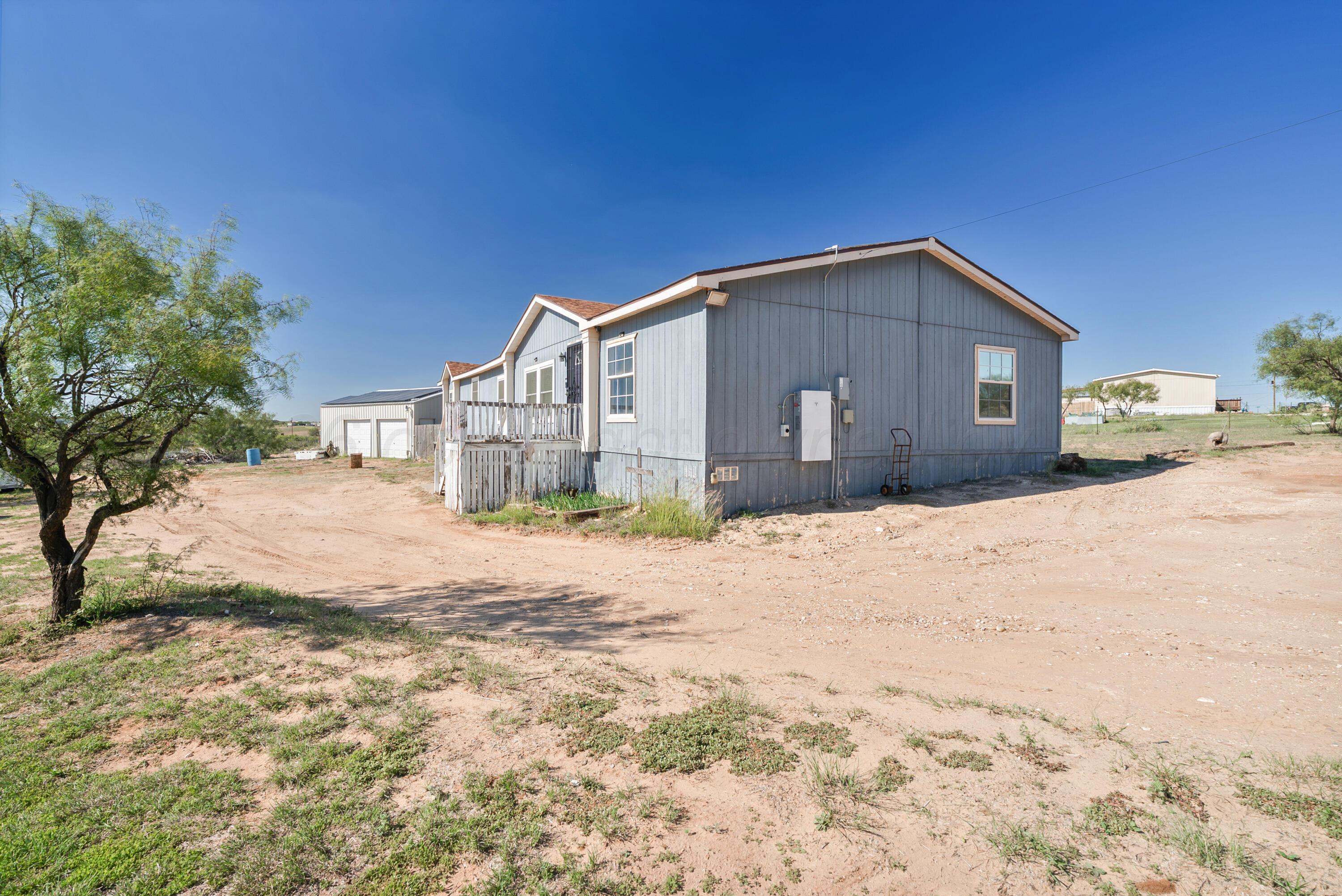 7421 Sabre Trail Property Photo 1