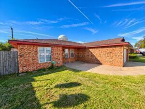1019 Sierra Drive Property Photo 2