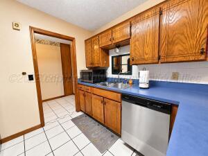 1019 Sierra Drive Property Photo 11