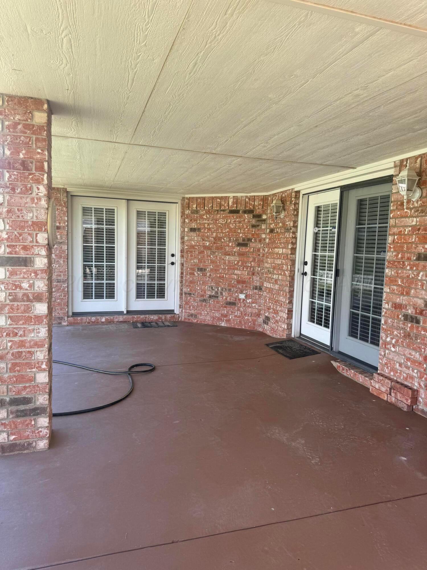 55 Cottonwood Property Photo 6
