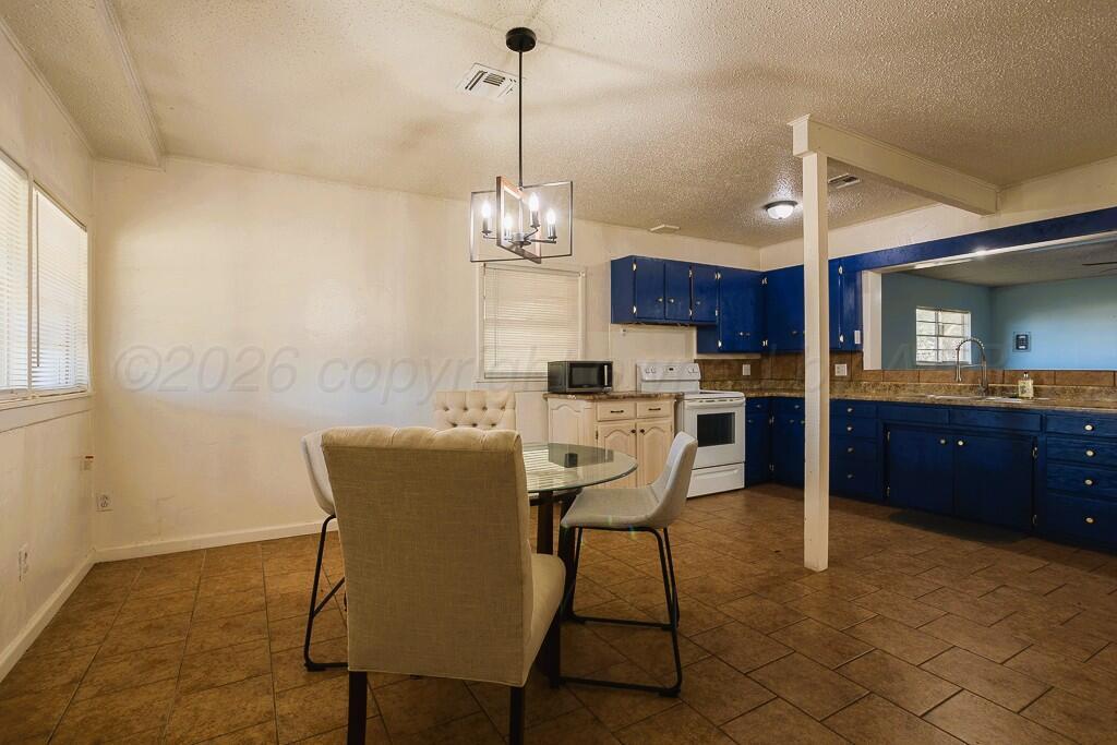 215 Goodnight Street Property Photo 3