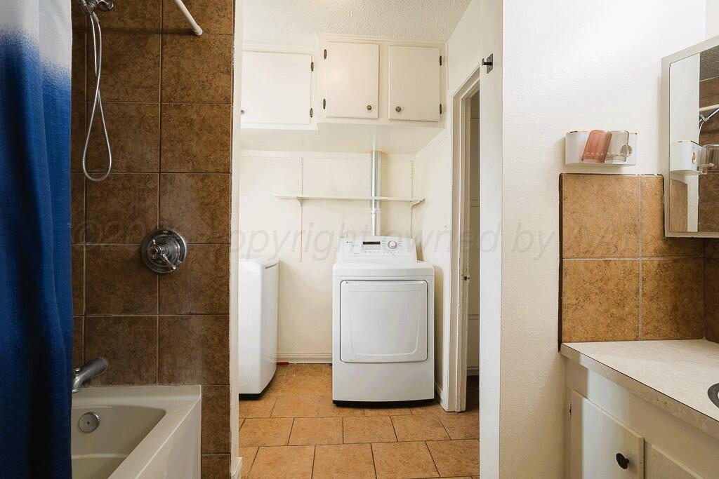 215 Goodnight Street Property Photo 11