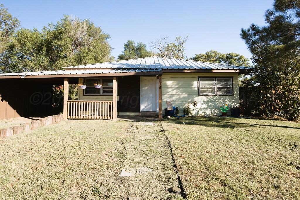 215 Goodnight Street Property Photo 14