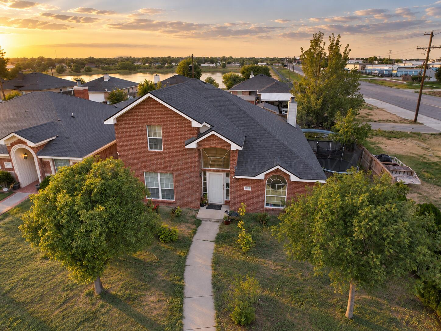 1000 Pikes Peak Drive Property Photo 1