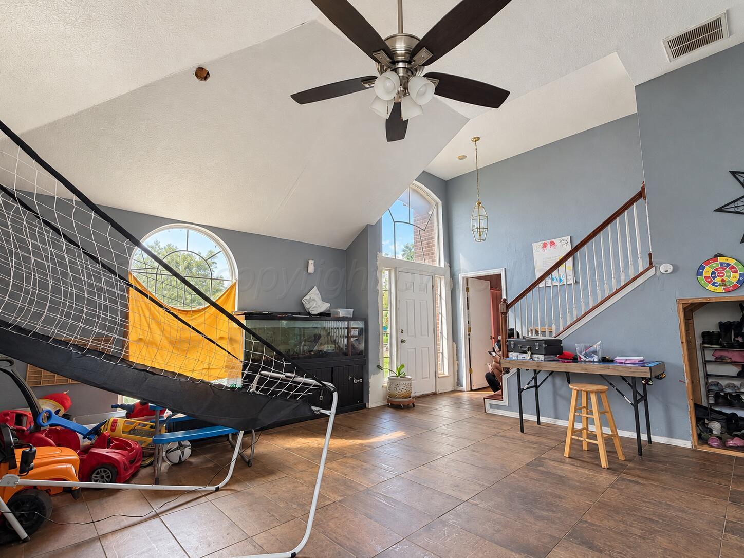 1000 Pikes Peak Drive Property Photo 10
