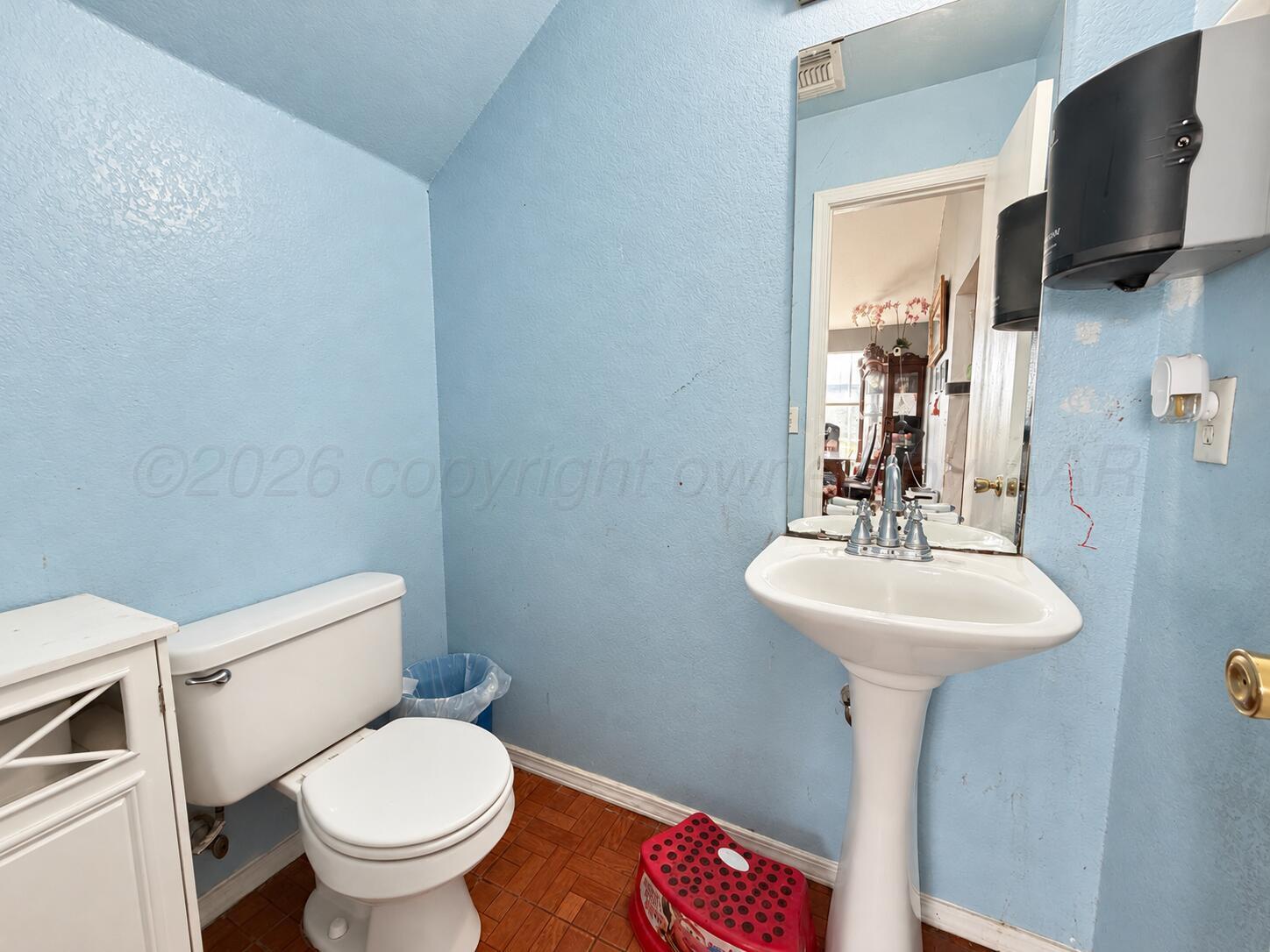 1000 Pikes Peak Drive Property Photo 12