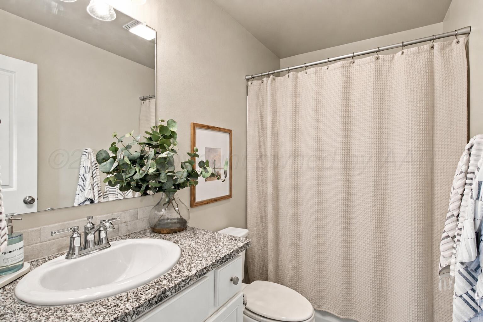 6909 Athens Street Property Photo 16