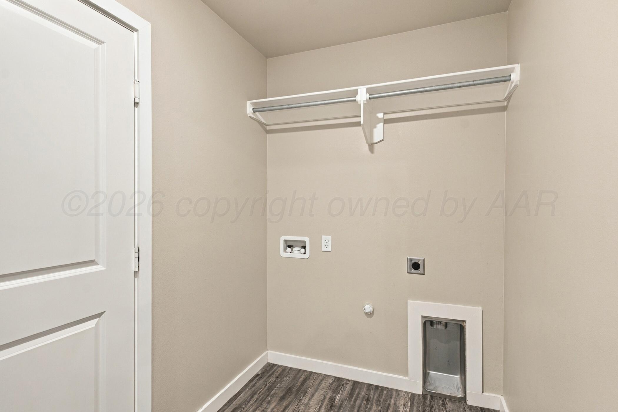 6909 Athens Street Property Photo 19