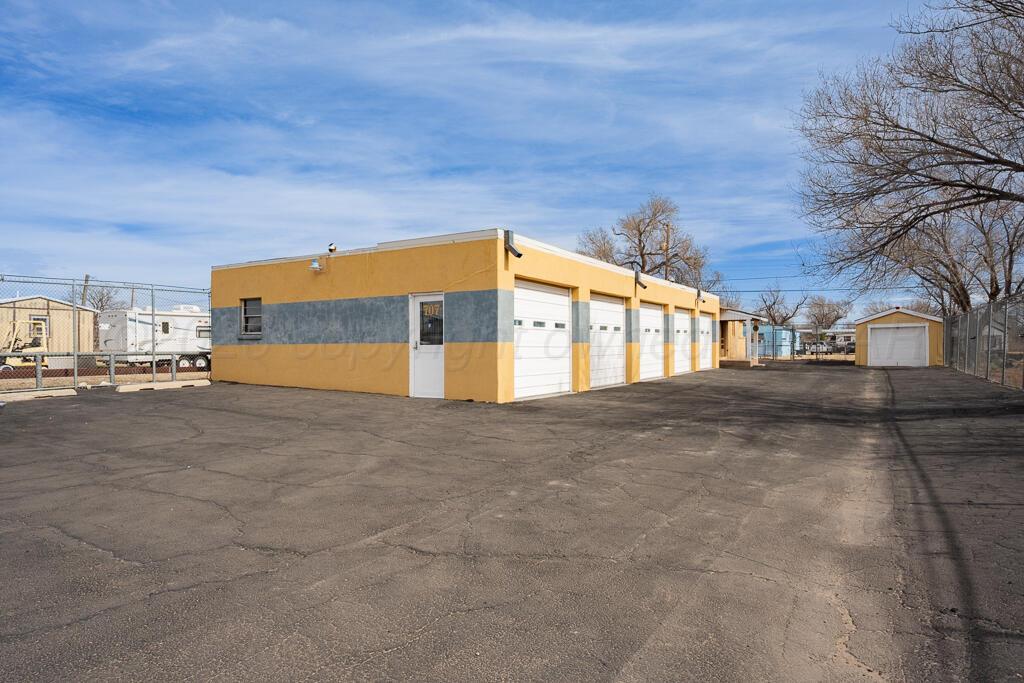 707 S Arthur Street Property Photo 1