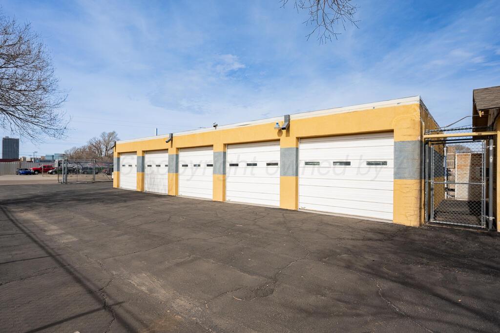 707 S Arthur Street Property Photo 4