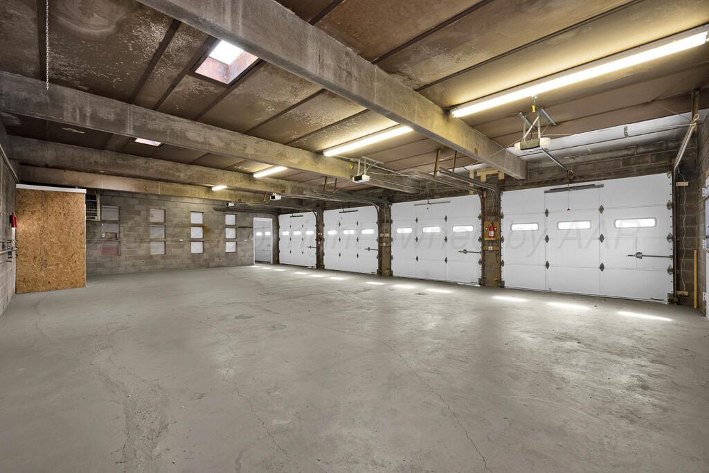 707 S Arthur Street Property Photo 6