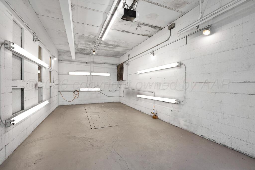 707 S Arthur Street Property Photo 9
