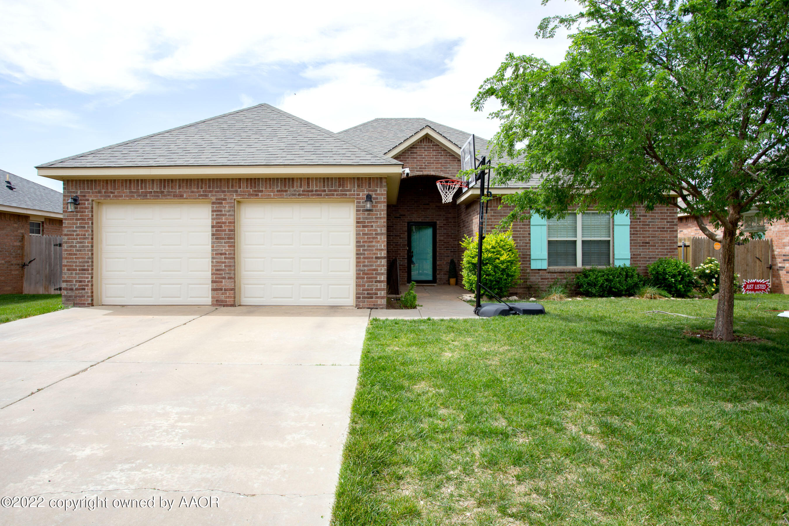 9315 ORRY Avenue Property Photo 1