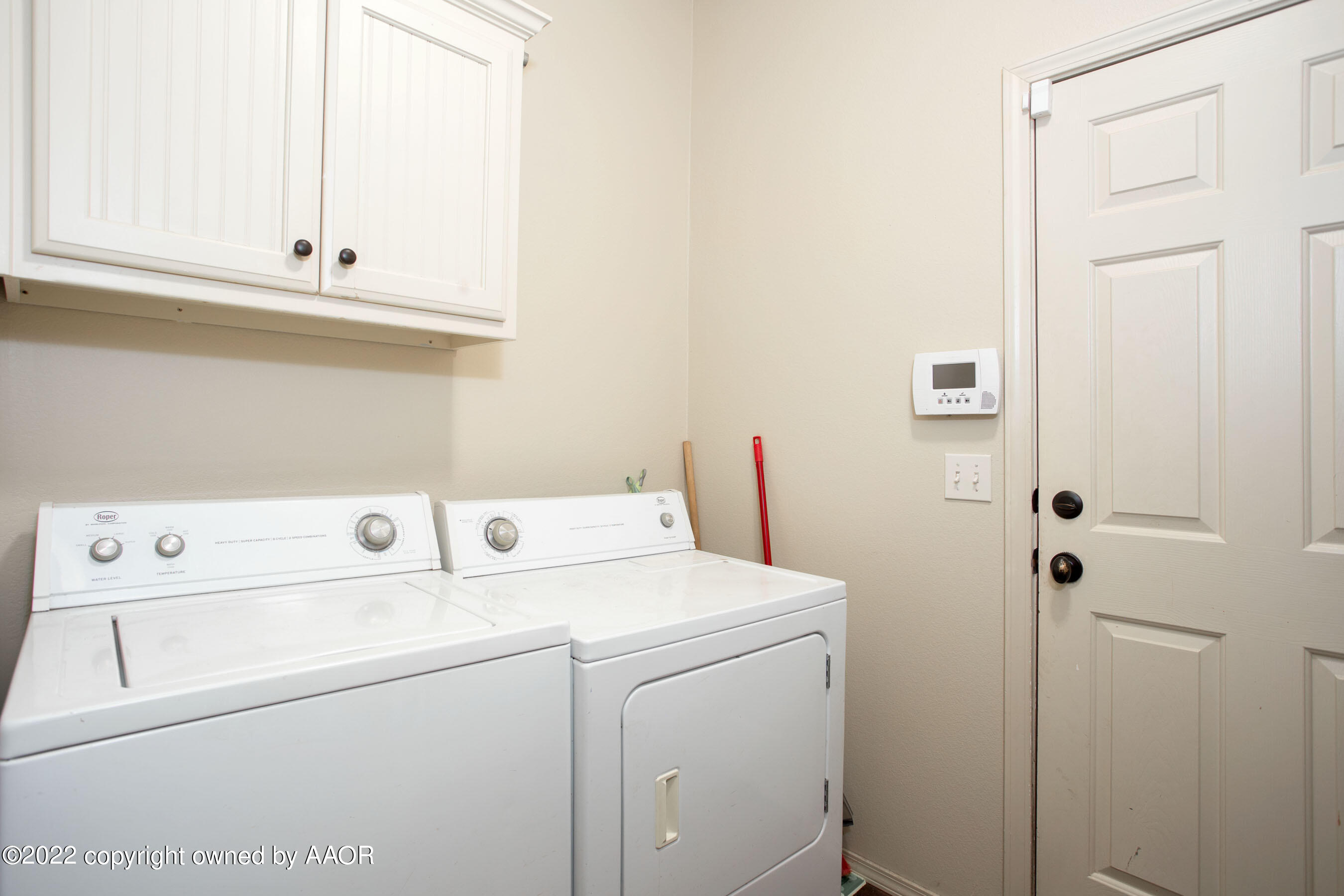 9315 Orry Avenue Property Photo 10