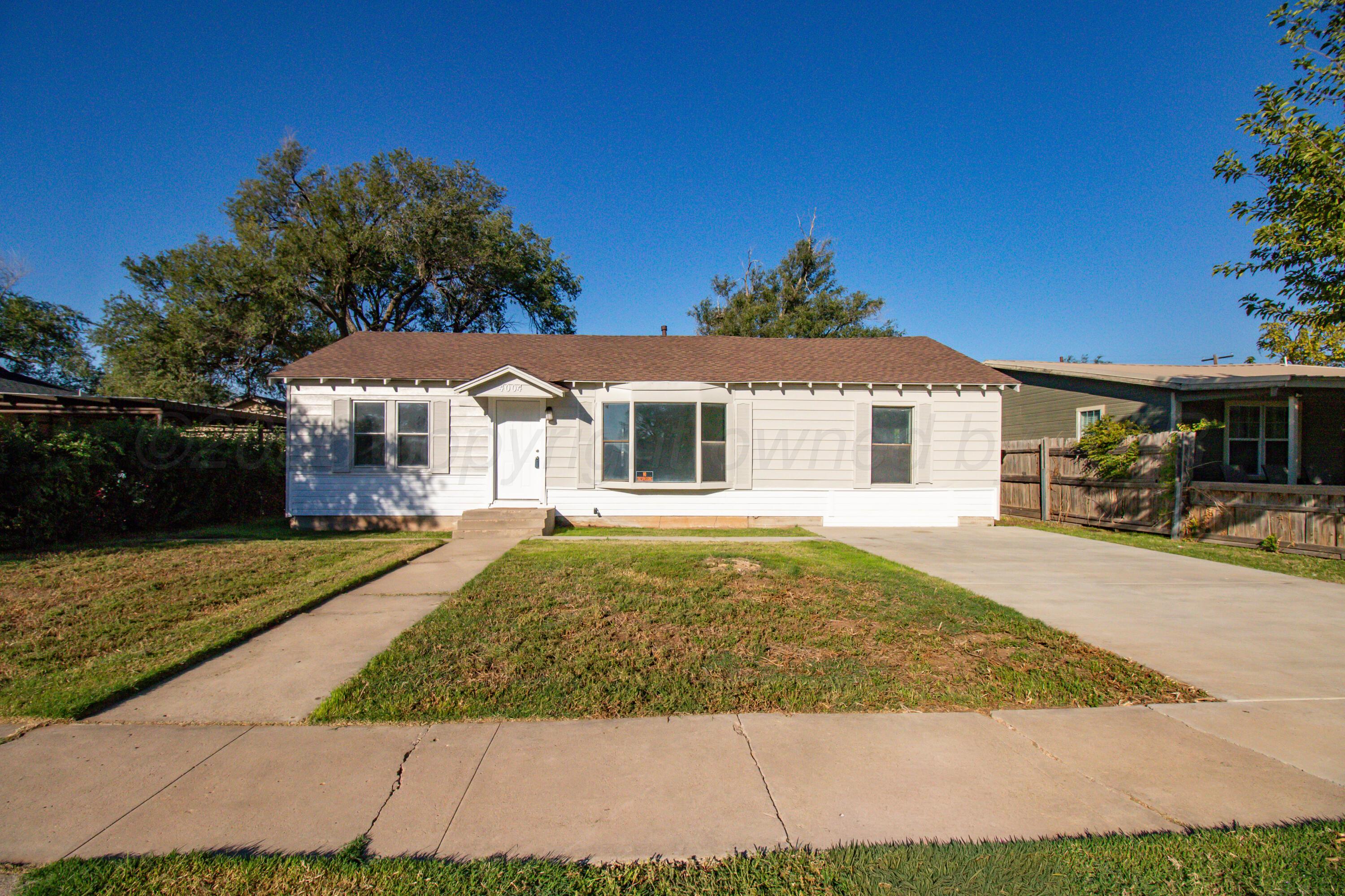 4004 S Hughes Street Property Photo 1