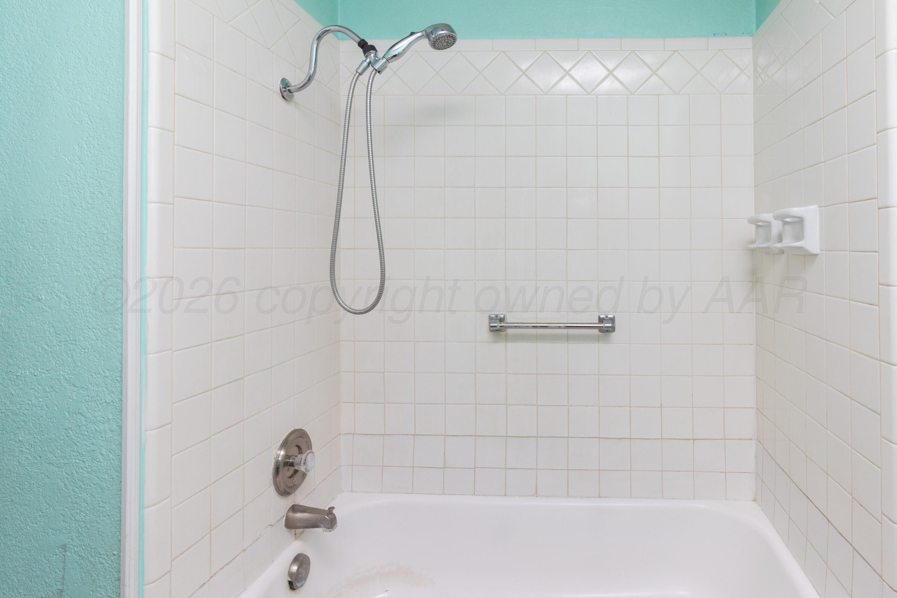 2926 Dunaway Street Property Photo 14