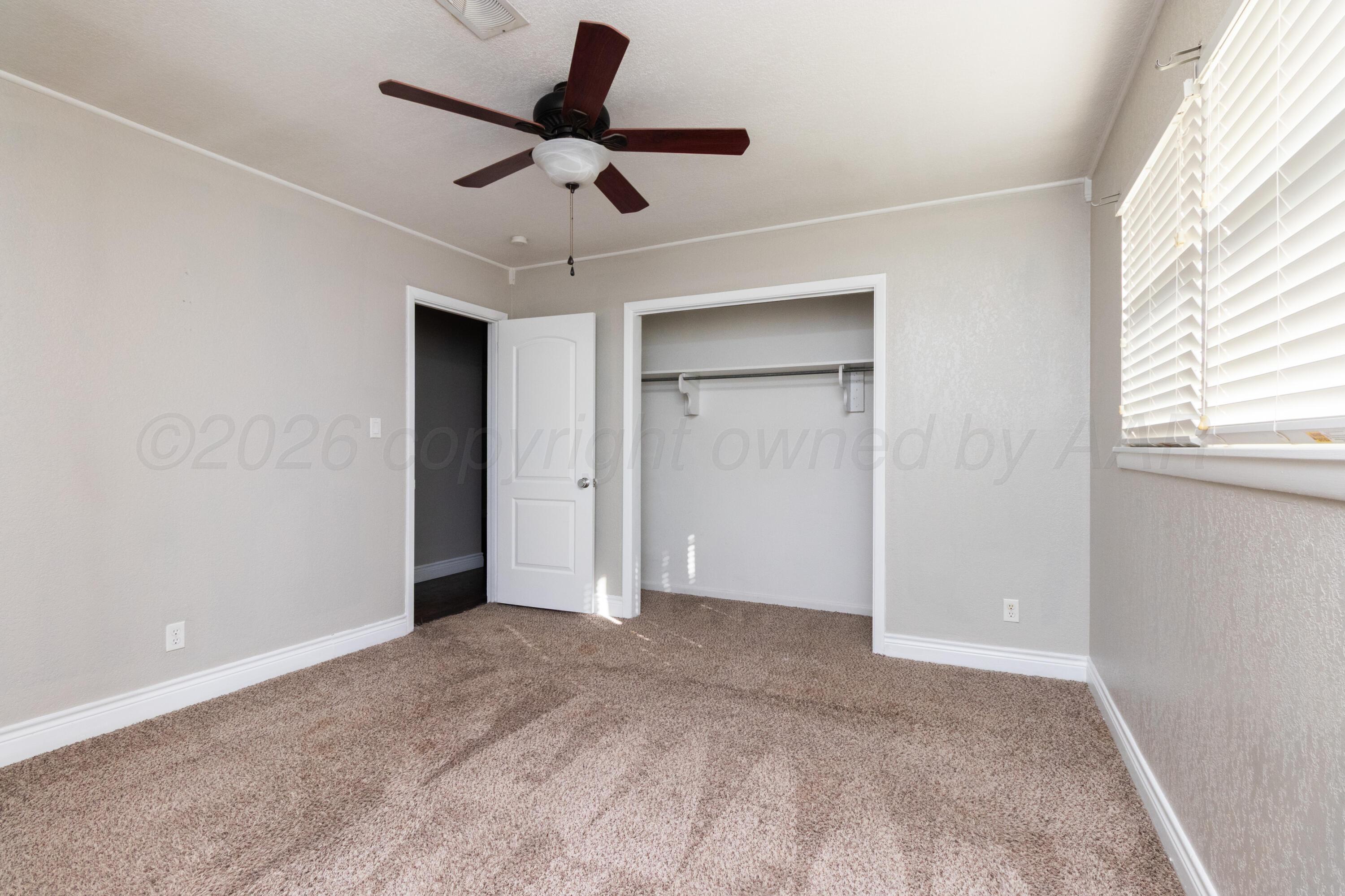2926 Dunaway Street Property Photo 20