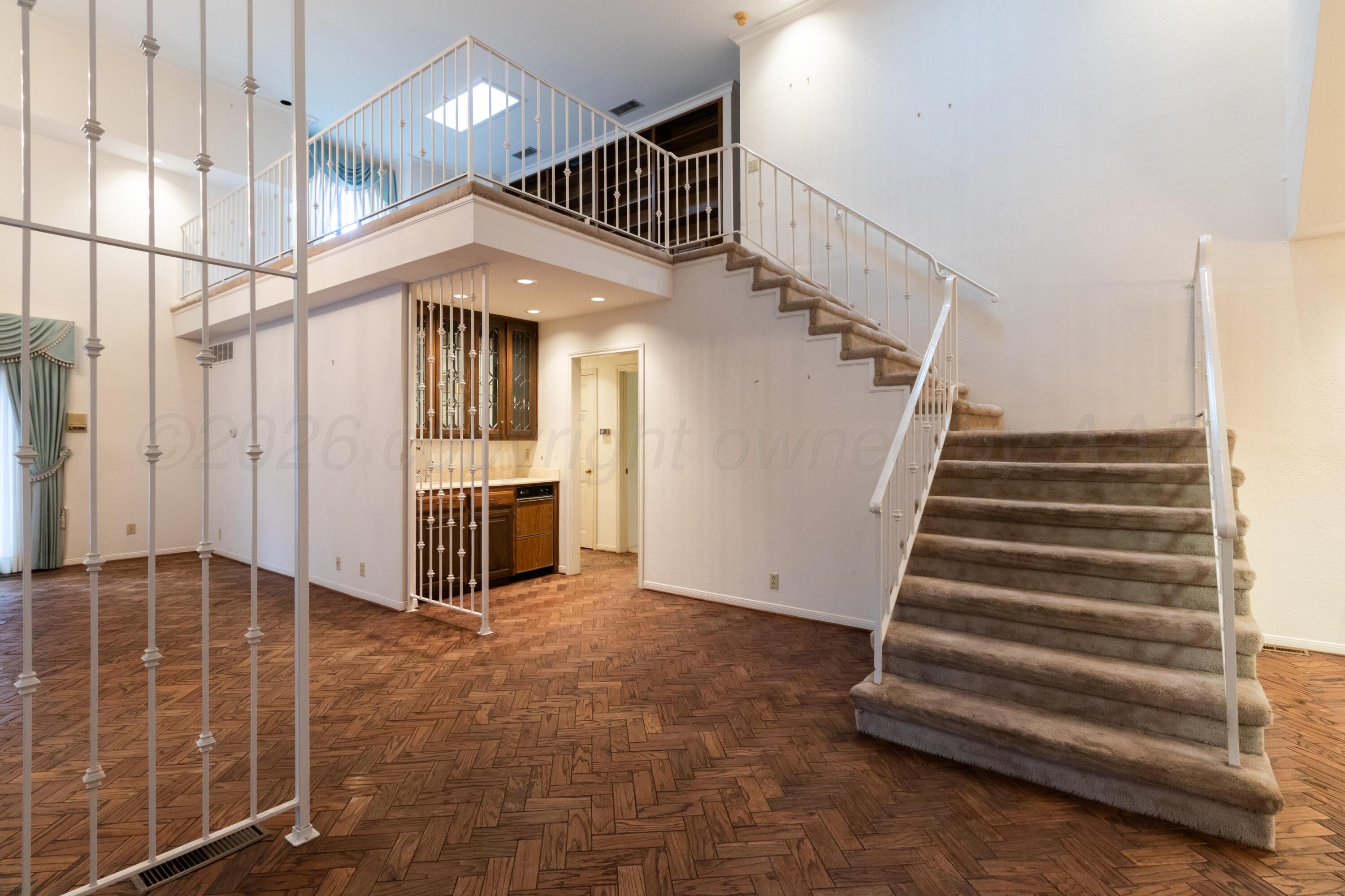 17 Quadrille Street Property Photo 6