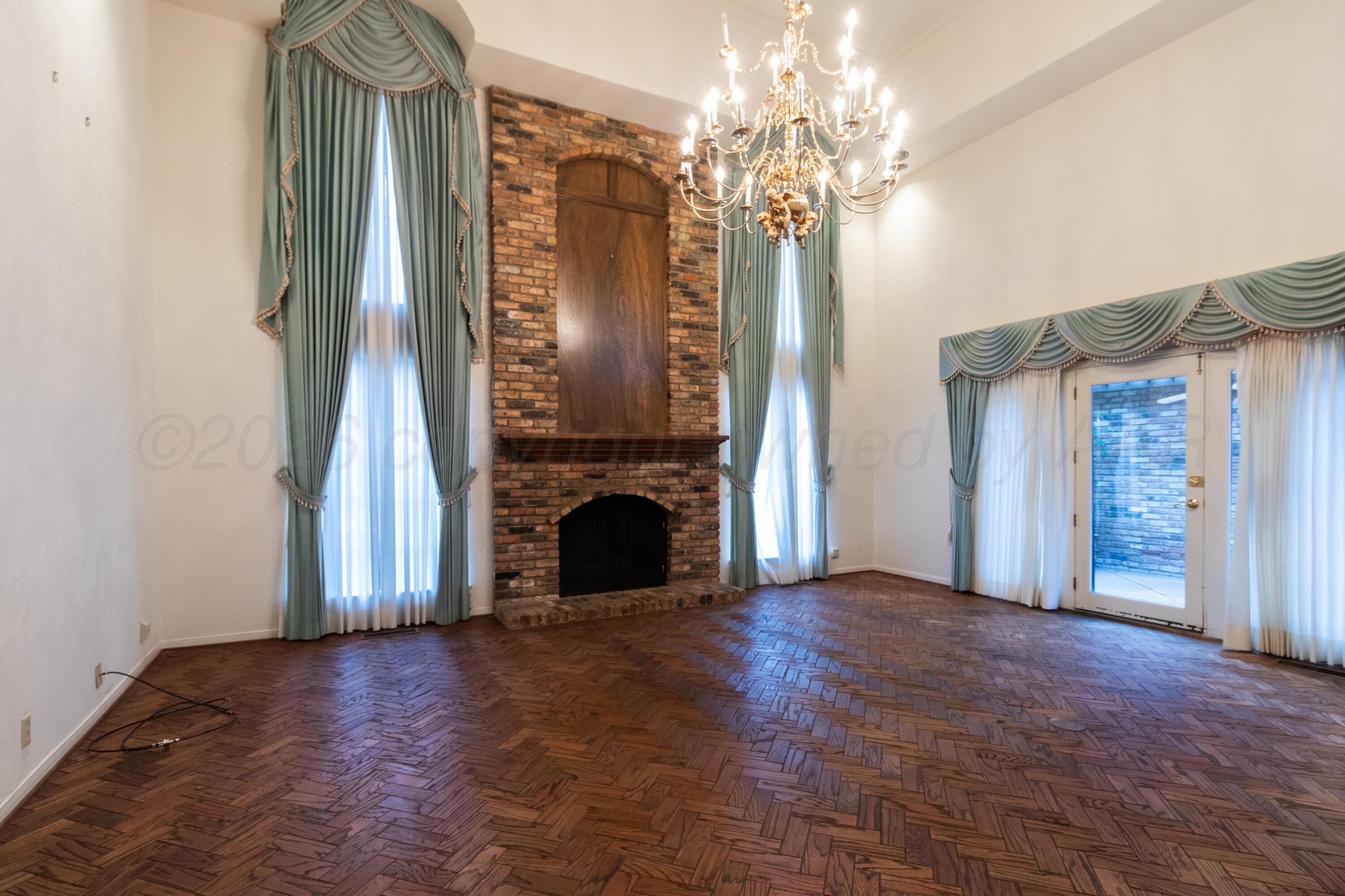 17 Quadrille Street Property Photo 7