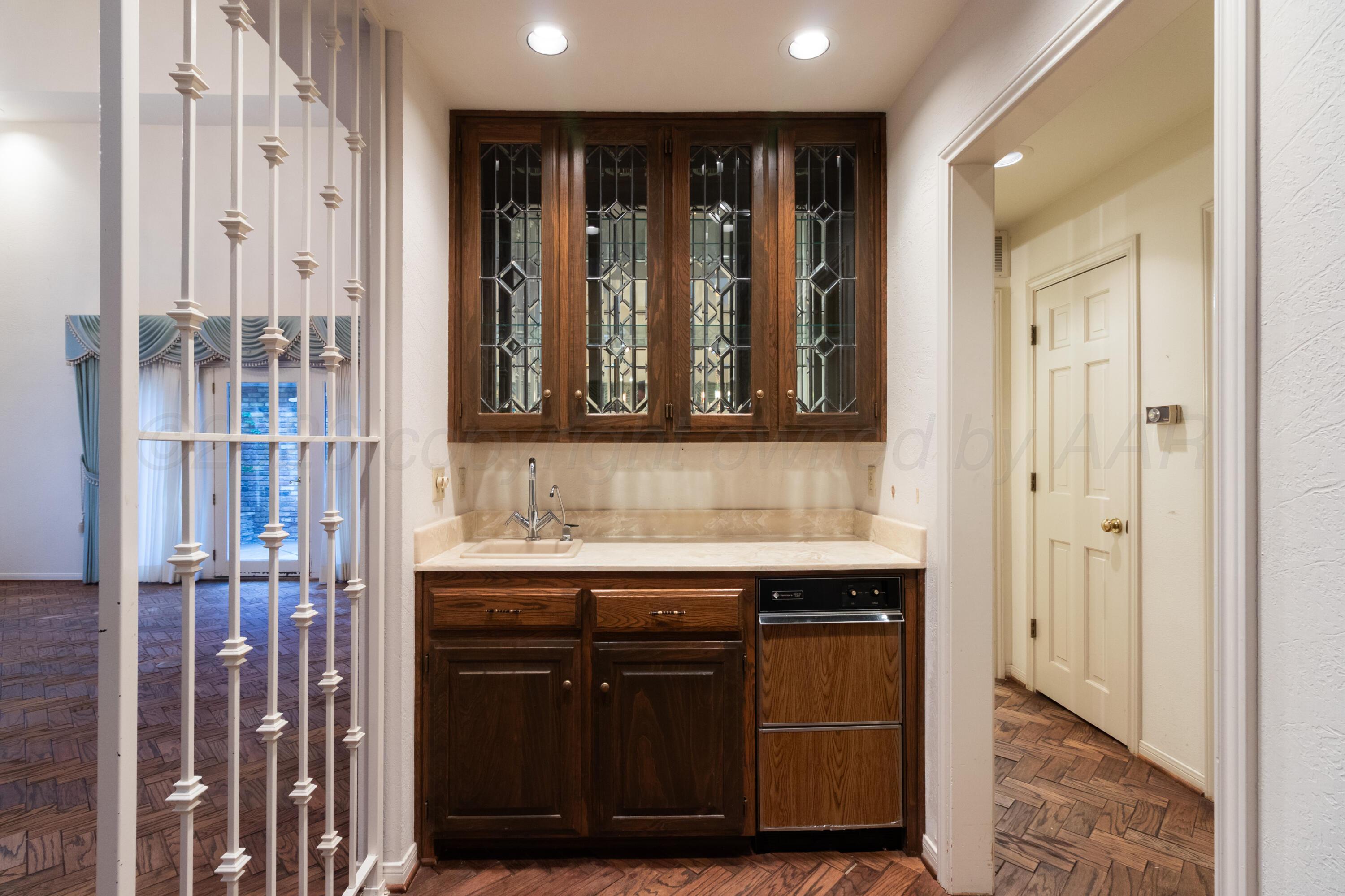 17 Quadrille Street Property Photo 10