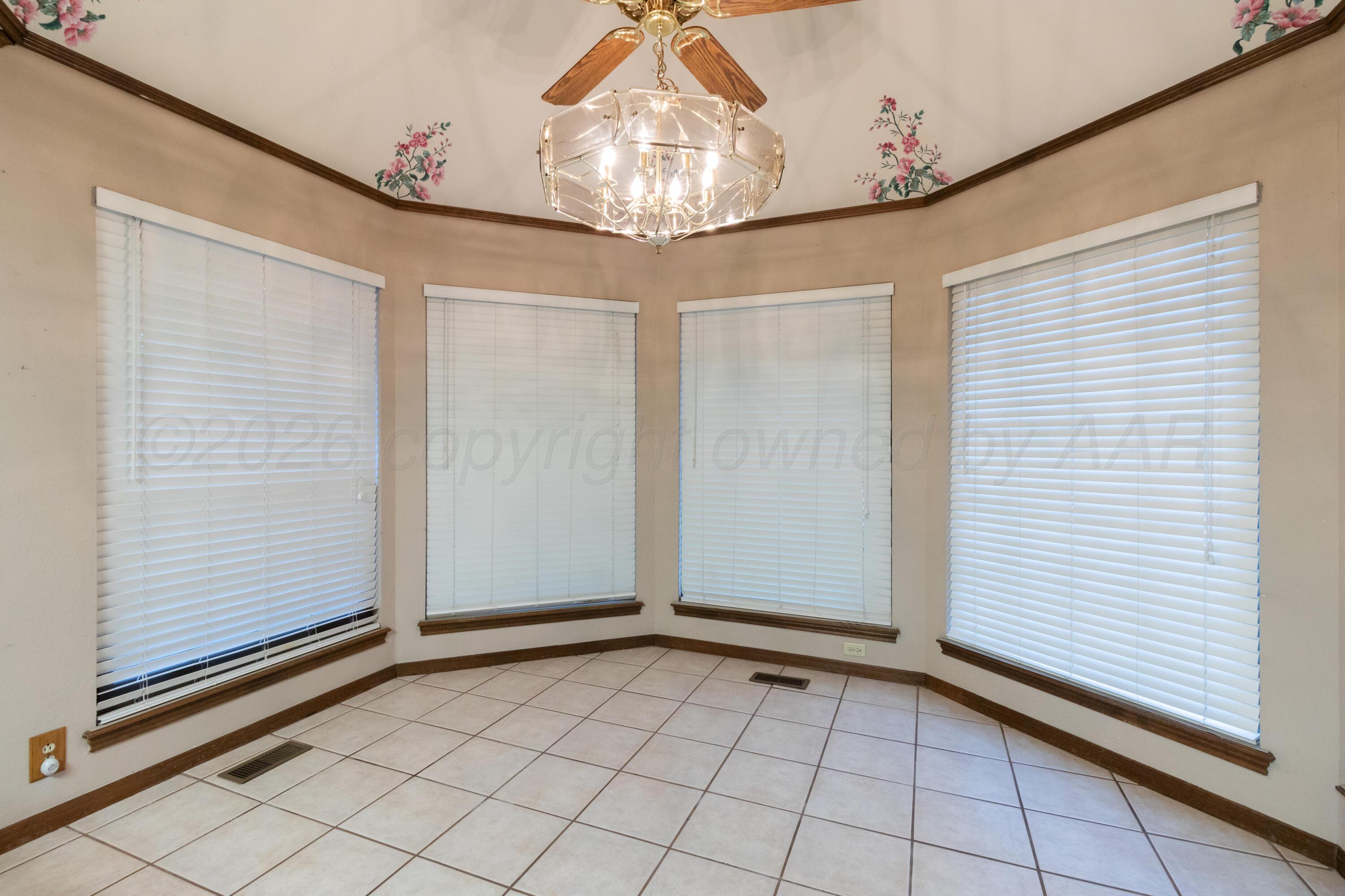 17 Quadrille Street Property Photo 15