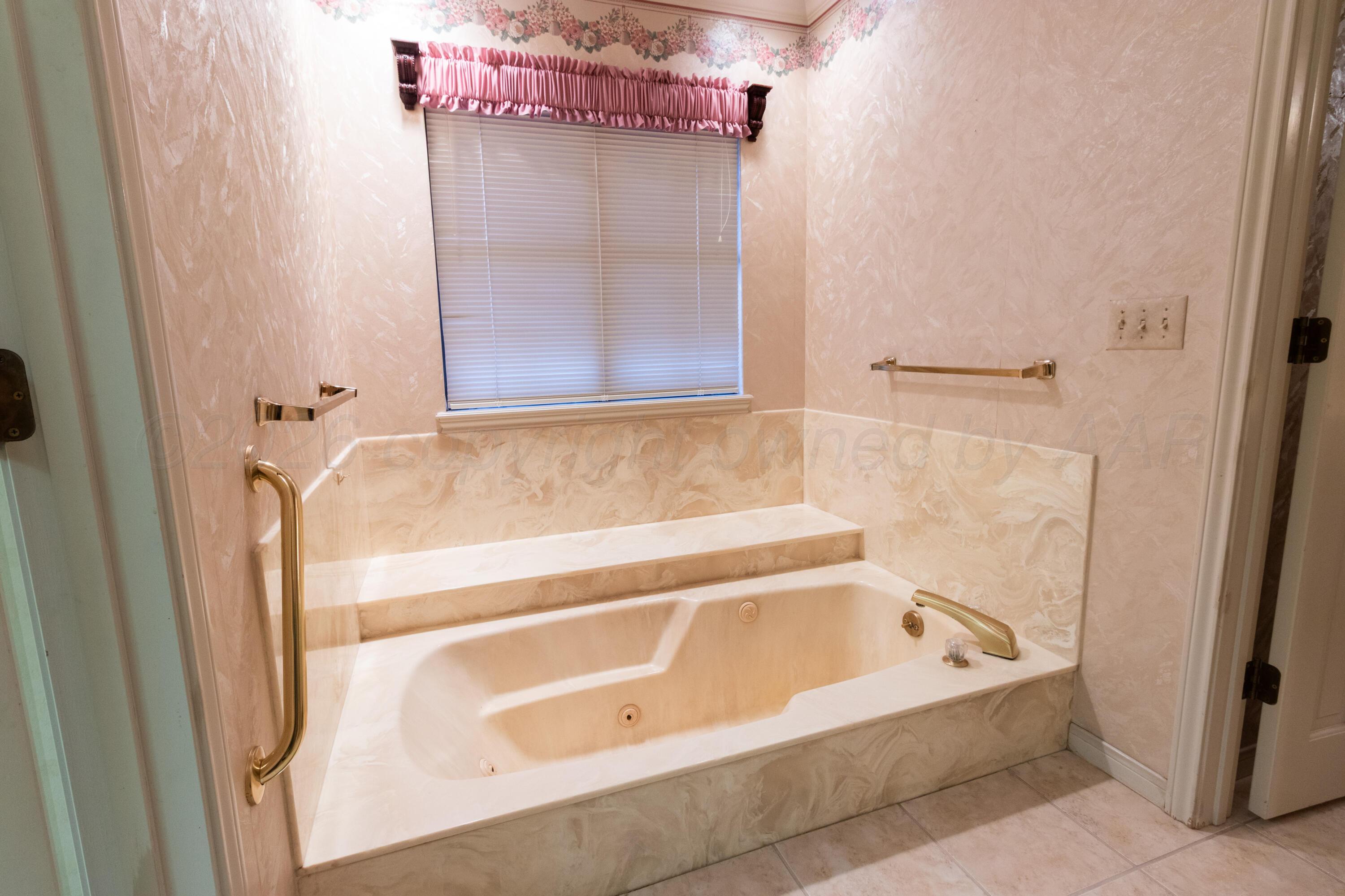 17 Quadrille Street Property Photo 23