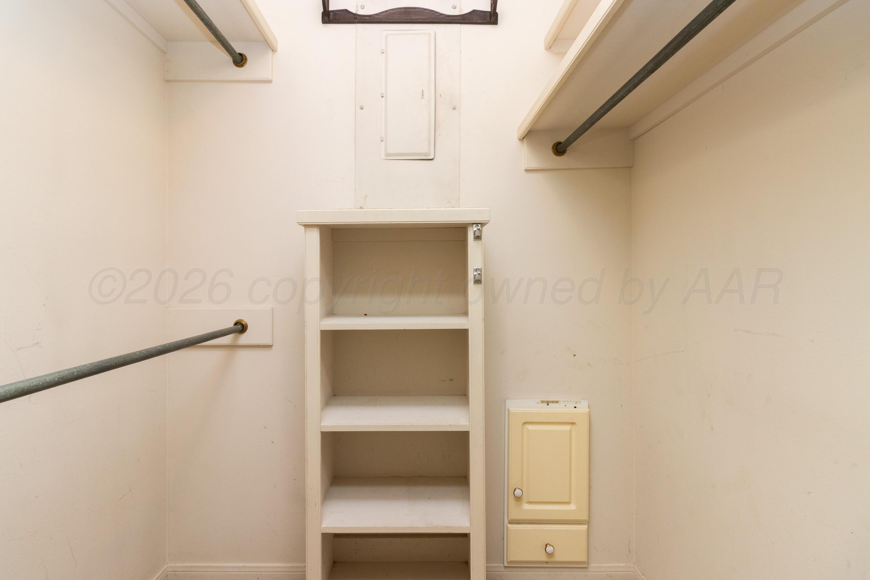 17 Quadrille Street Property Photo 24