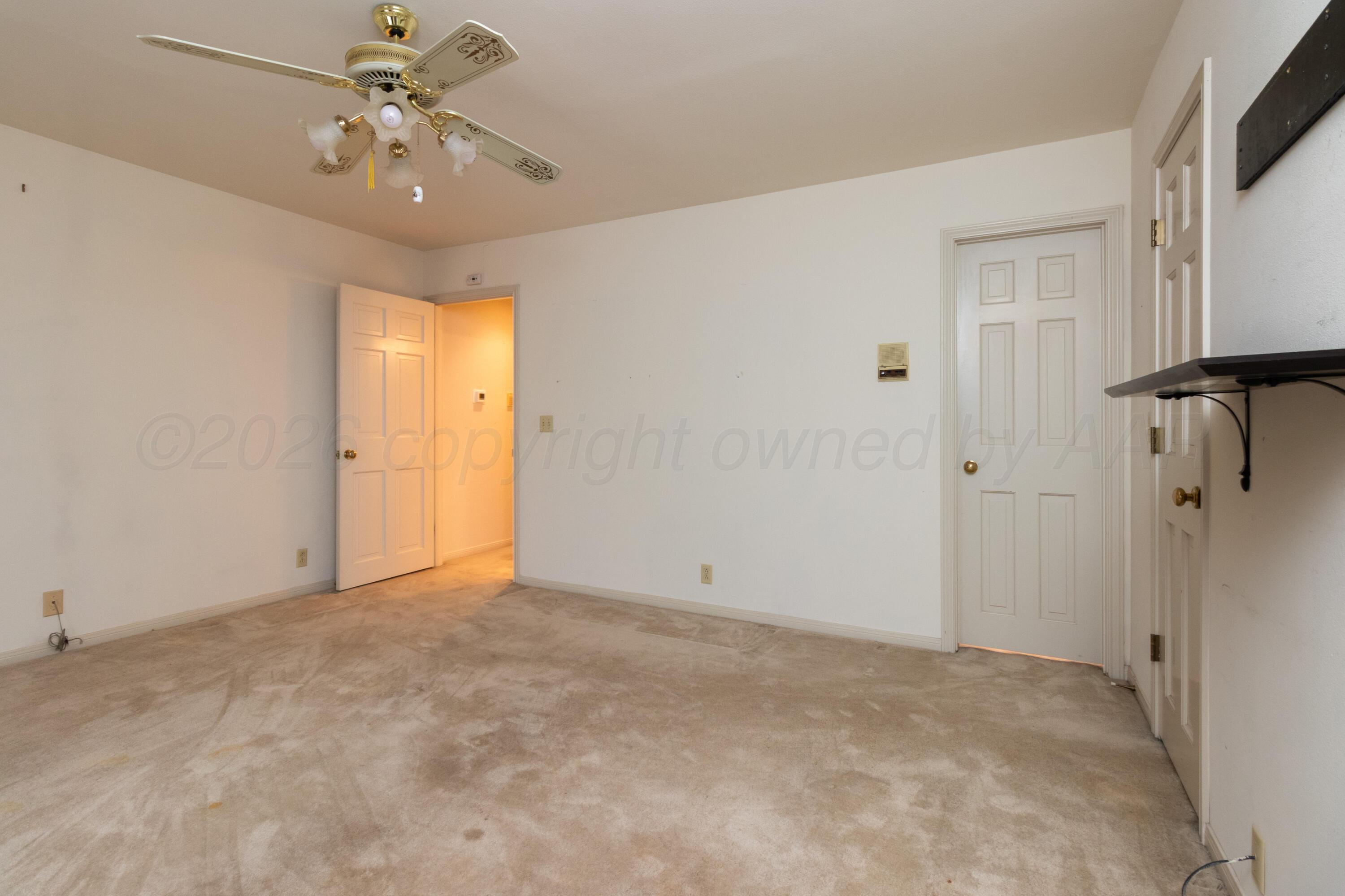 17 Quadrille Street Property Photo 36