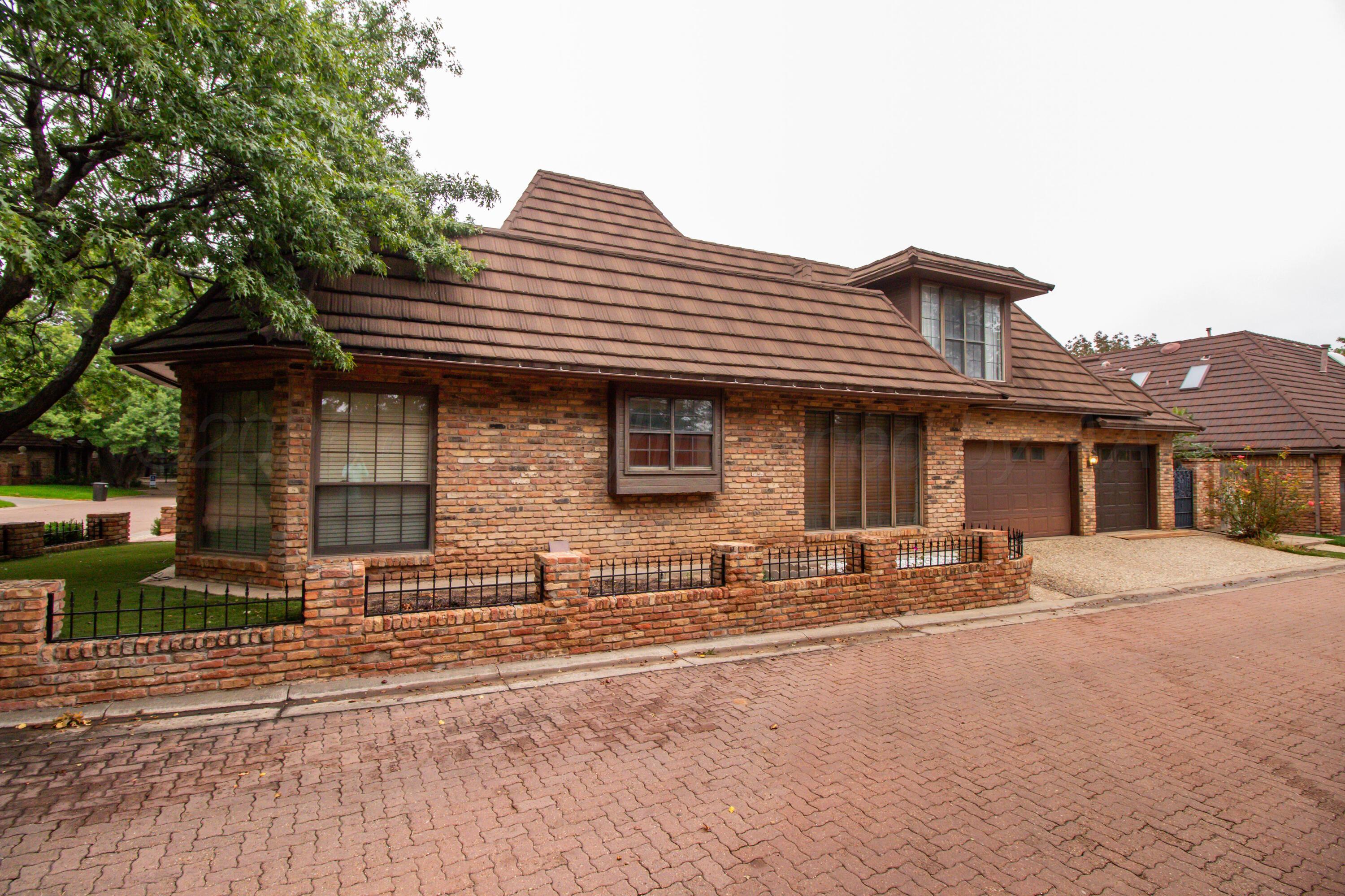 17 Quadrille Street Property Photo 43