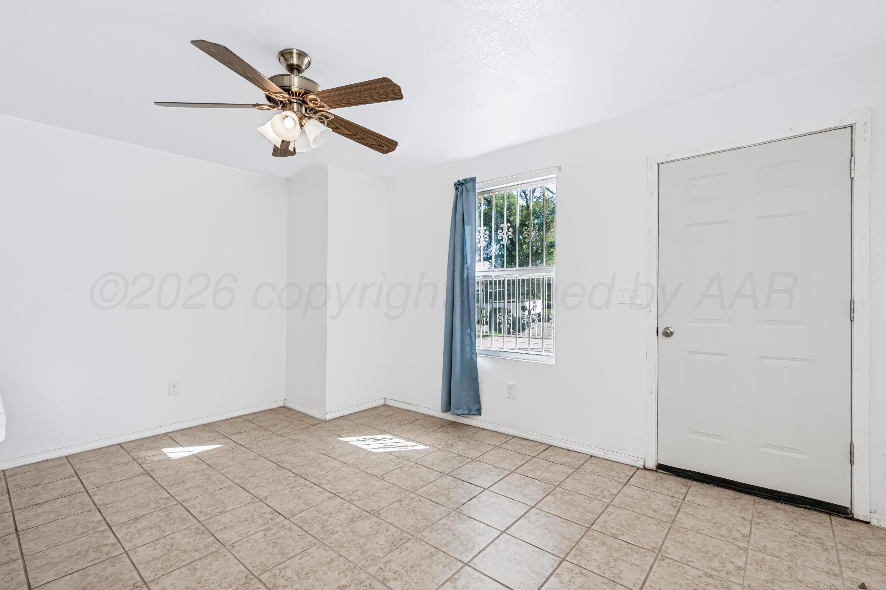 719 N Williams Street Property Photo 7