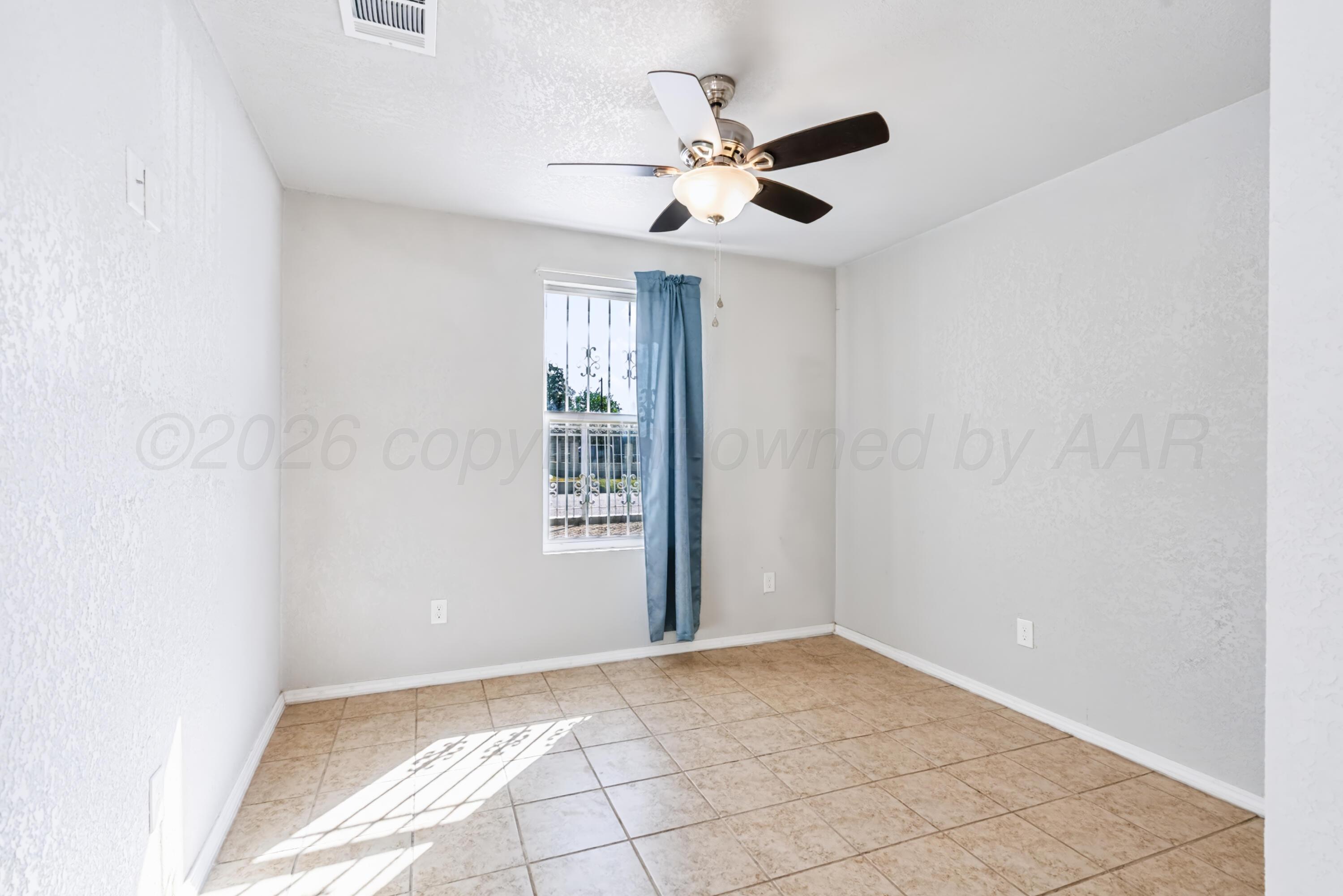 719 N Williams Street Property Photo 17