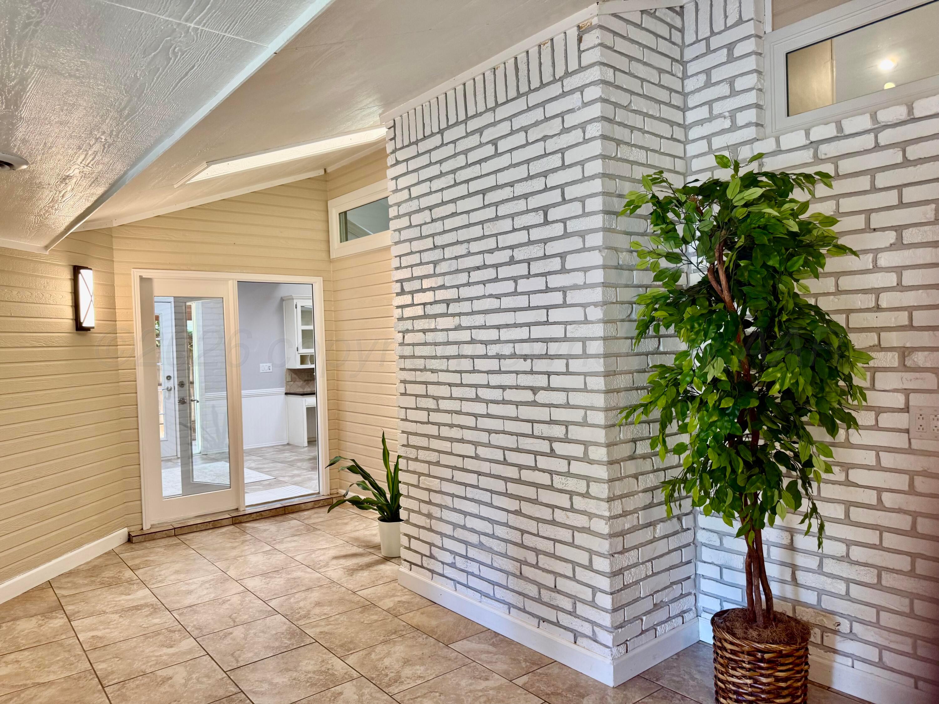 7715 Stuyvesant Avenue Property Photo 9