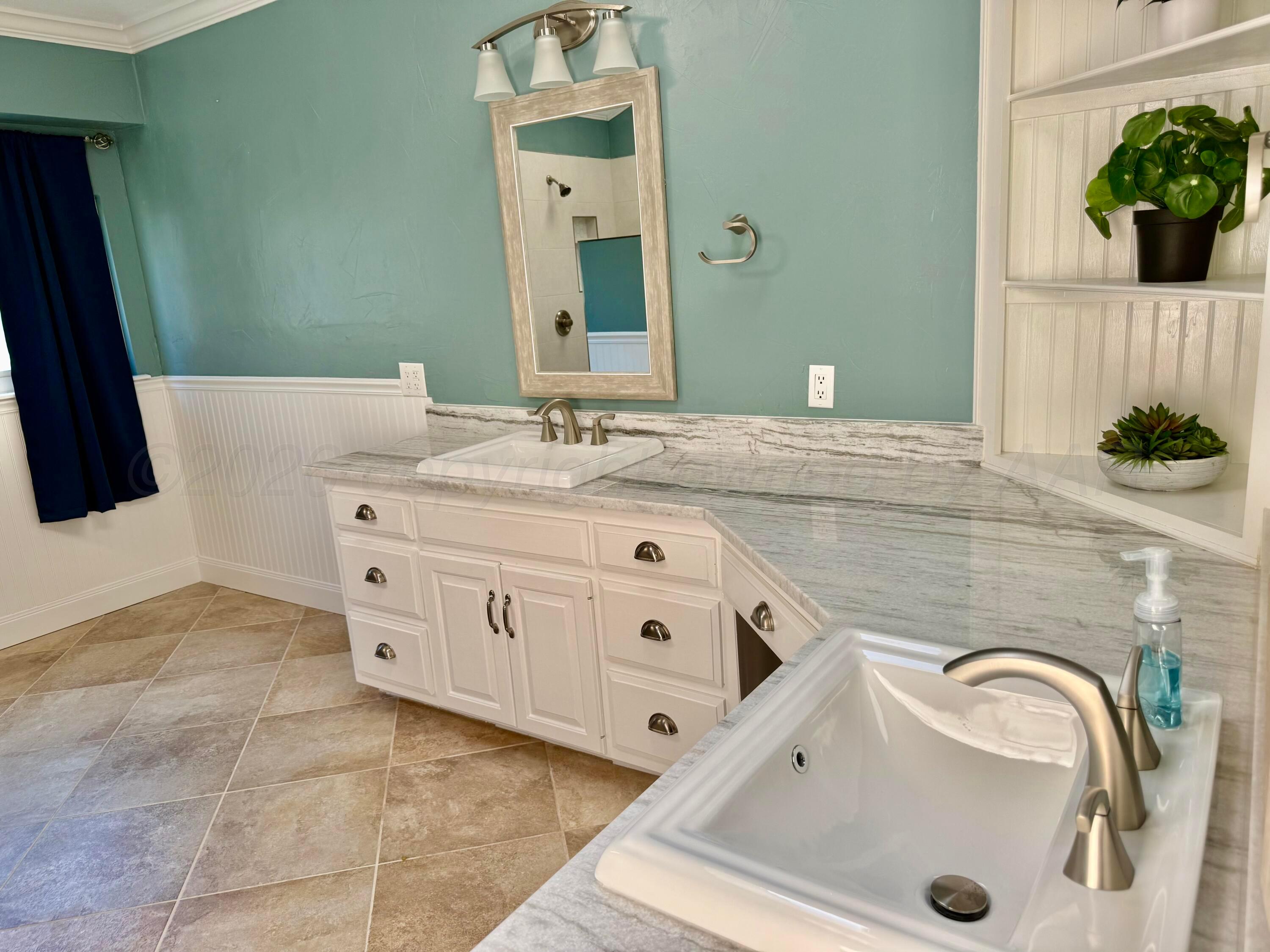 7715 Stuyvesant Avenue Property Photo 14