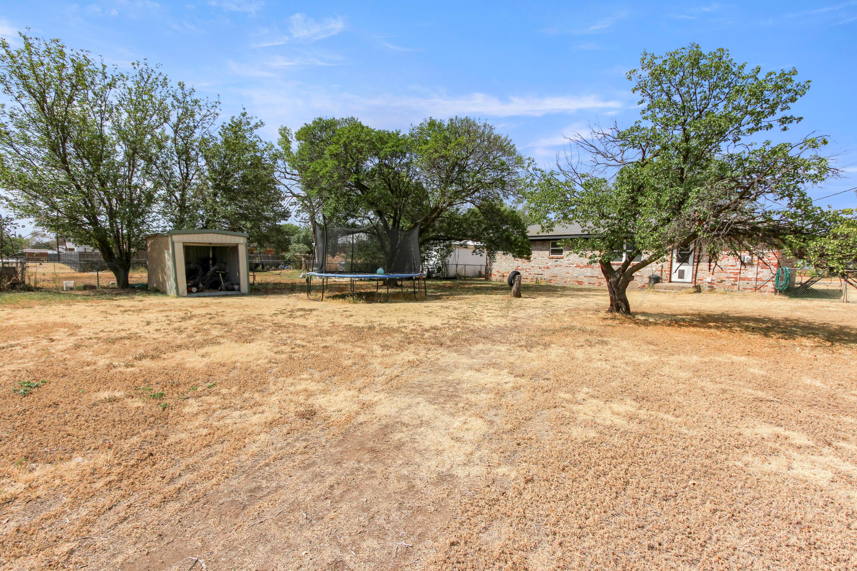 306 S Austin Street Property Photo 15