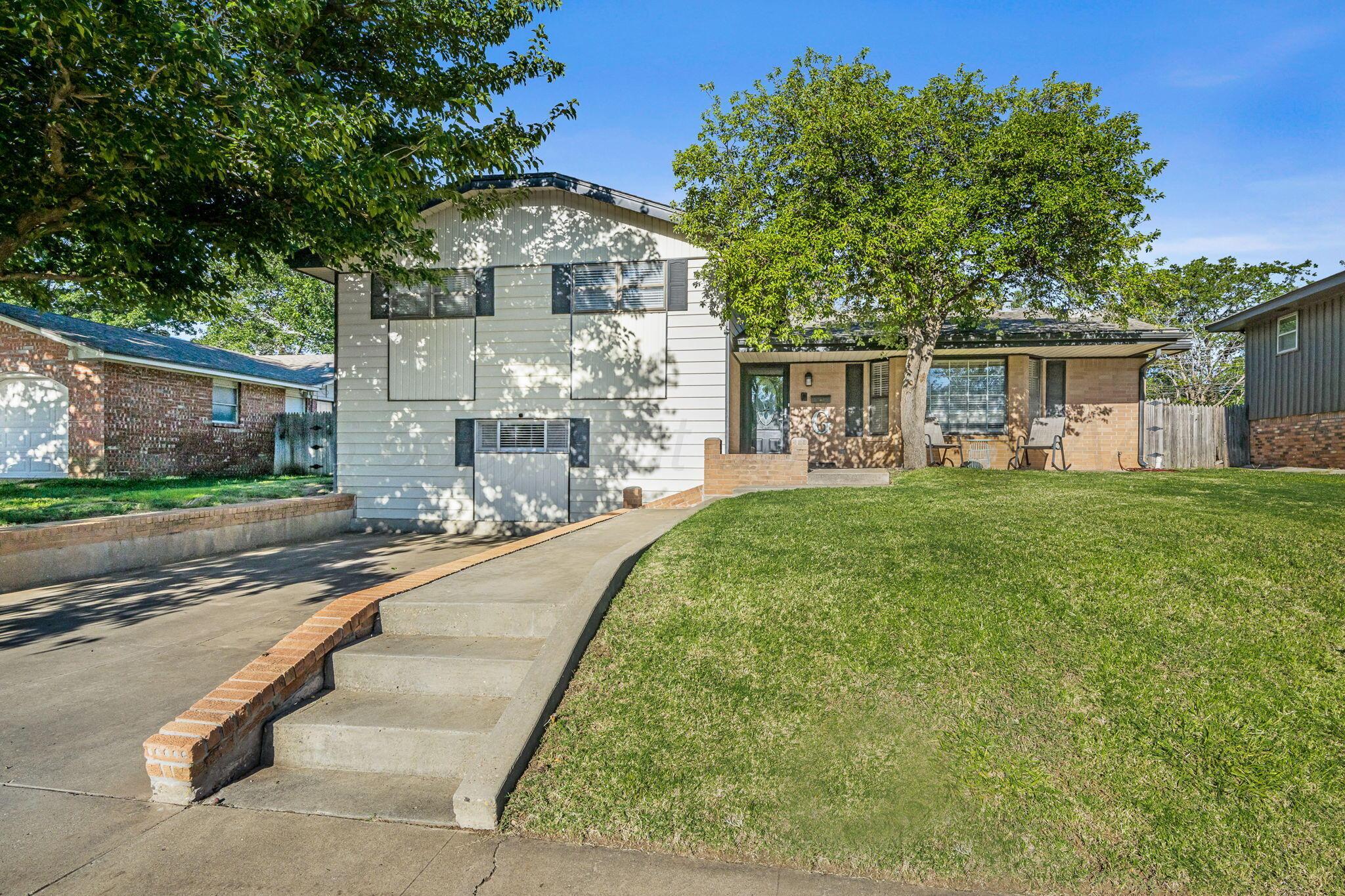 3704 Kingston Road Property Photo 1