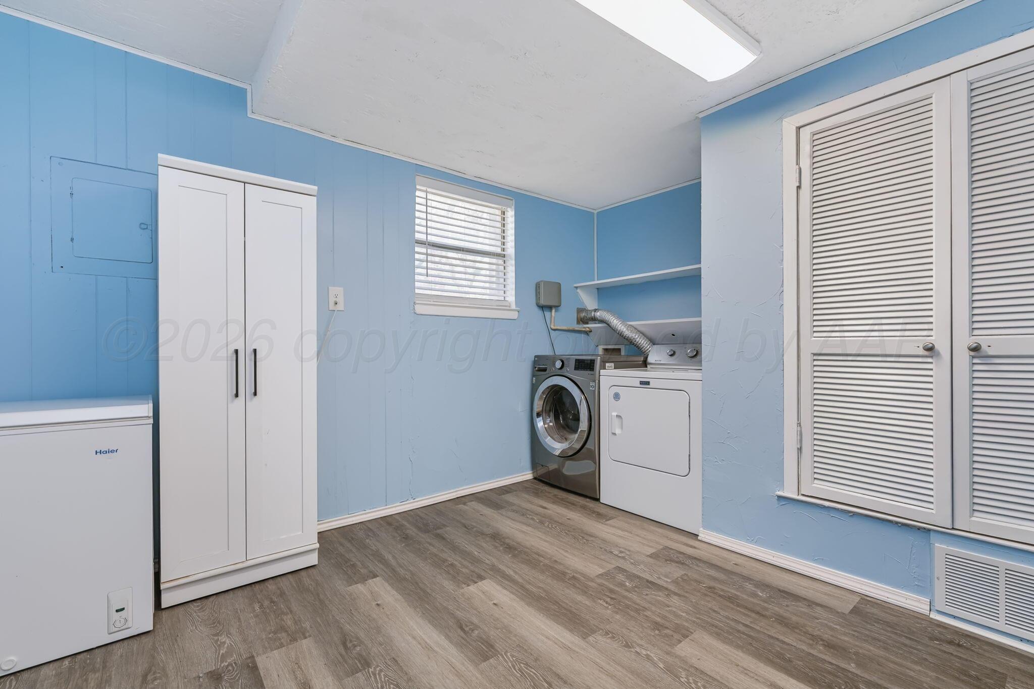 3704 Kingston Road Property Photo 14