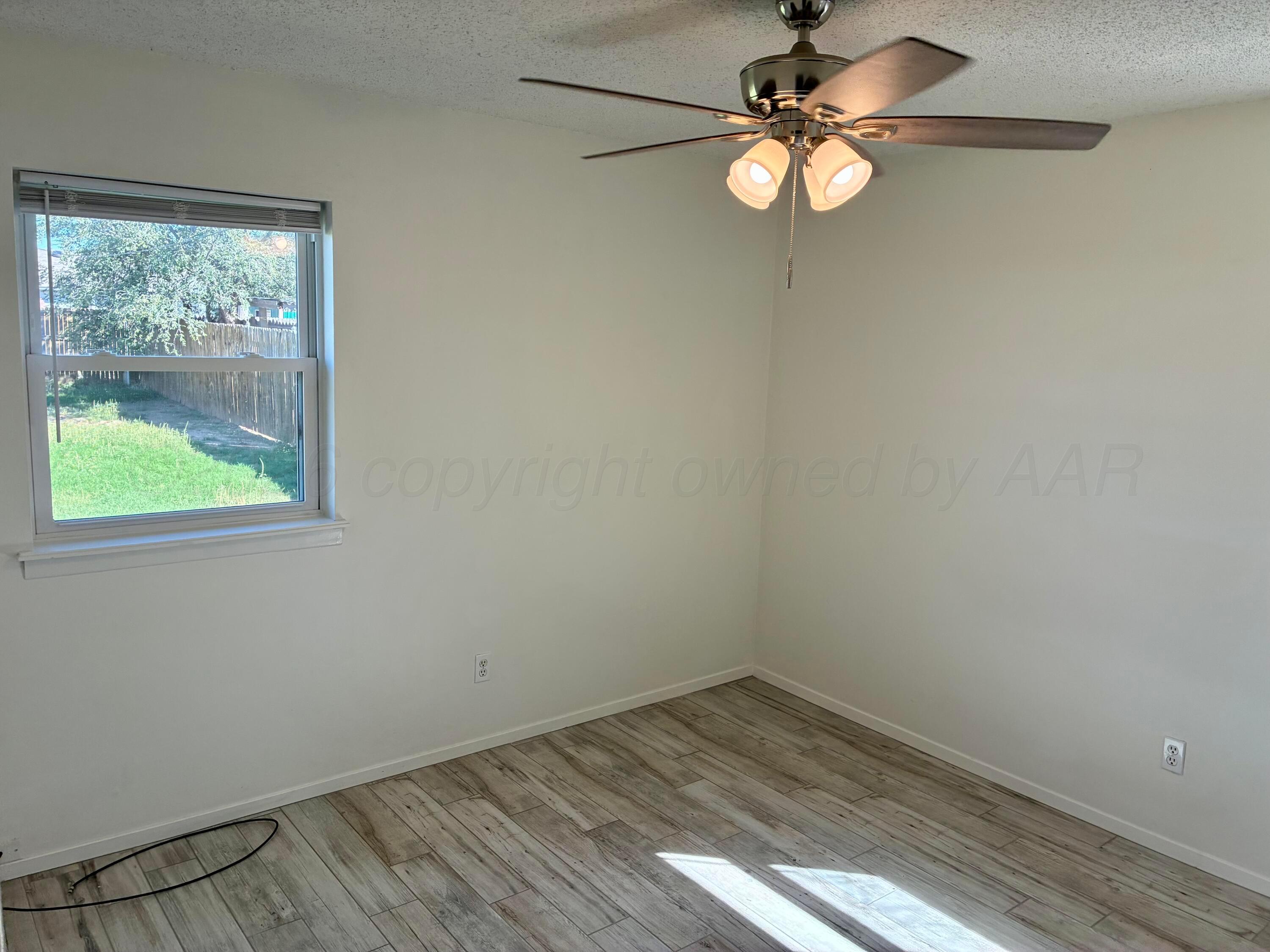 509 10th Avenue Property Photo 12