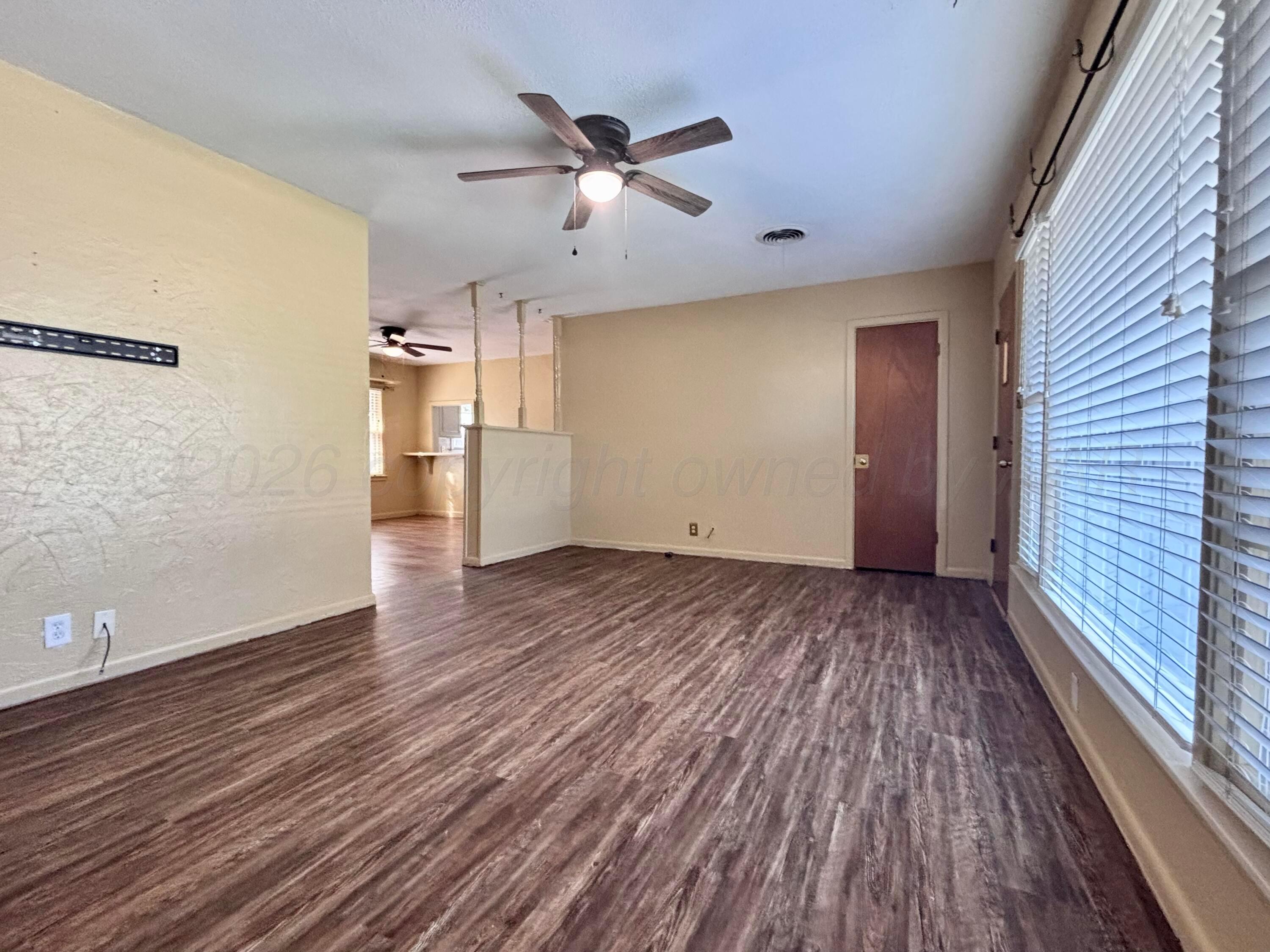 2913 Comanche Street Property Photo 3