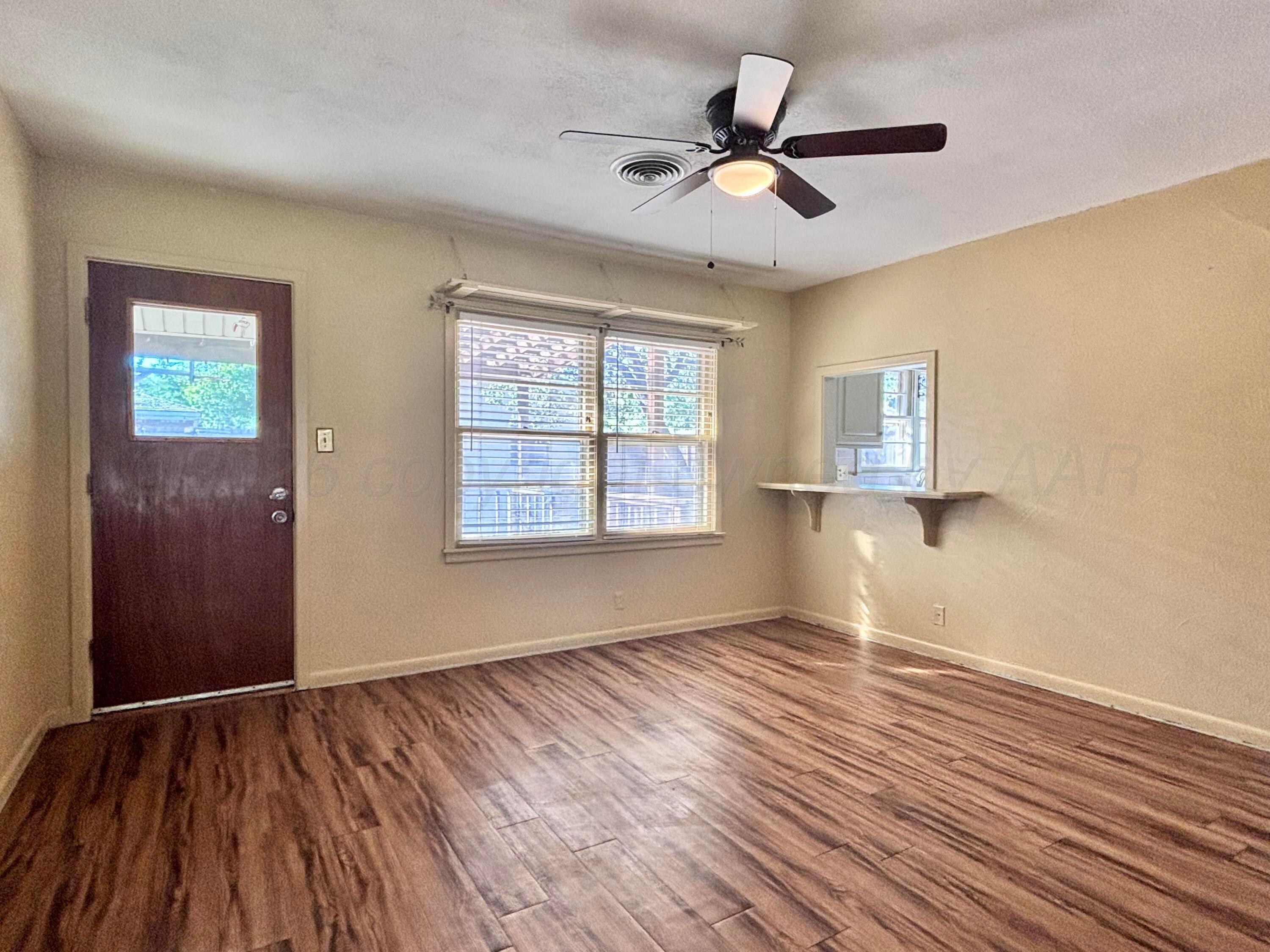2913 Comanche Street Property Photo 5