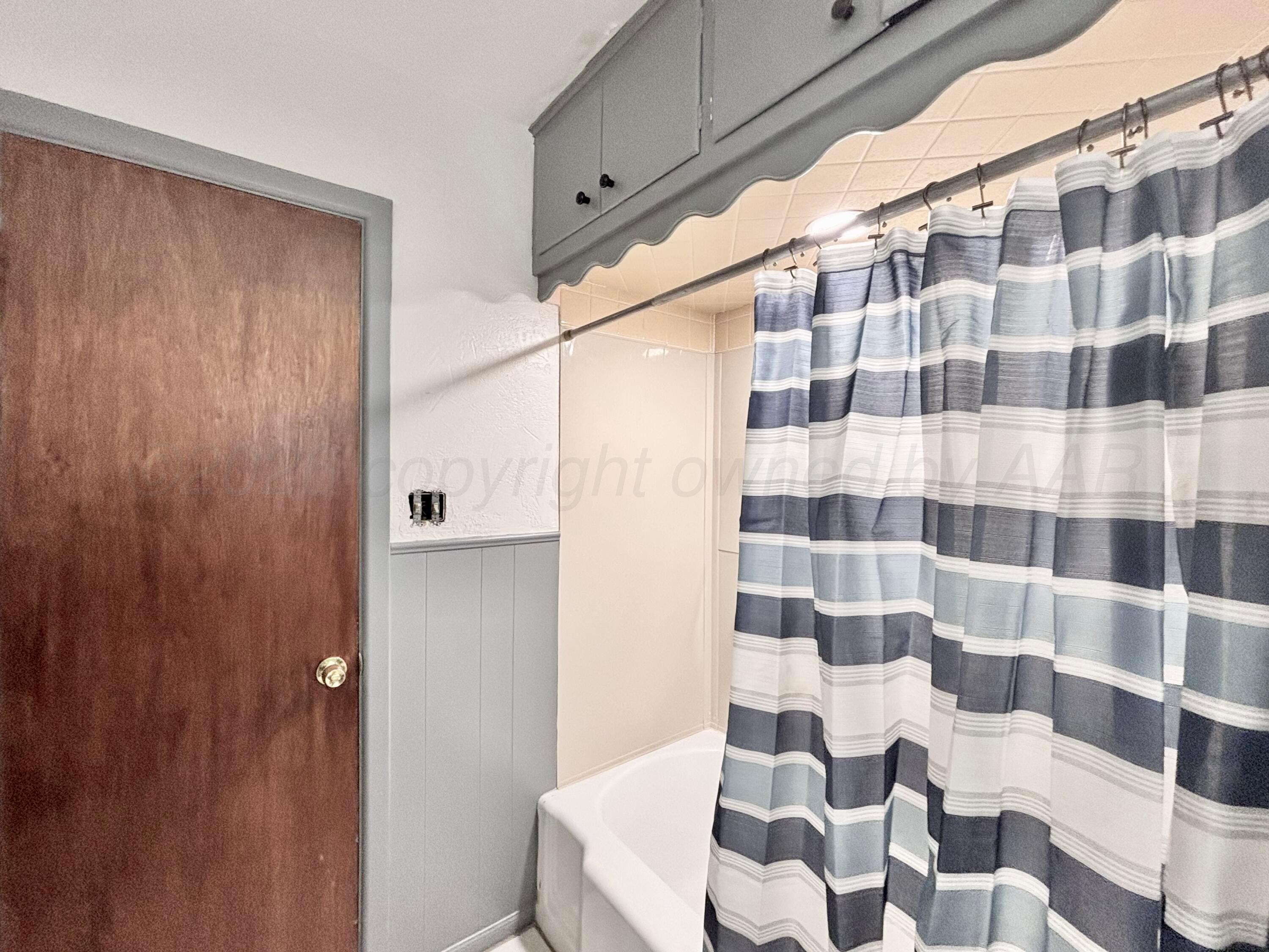 2913 Comanche Street Property Photo 15