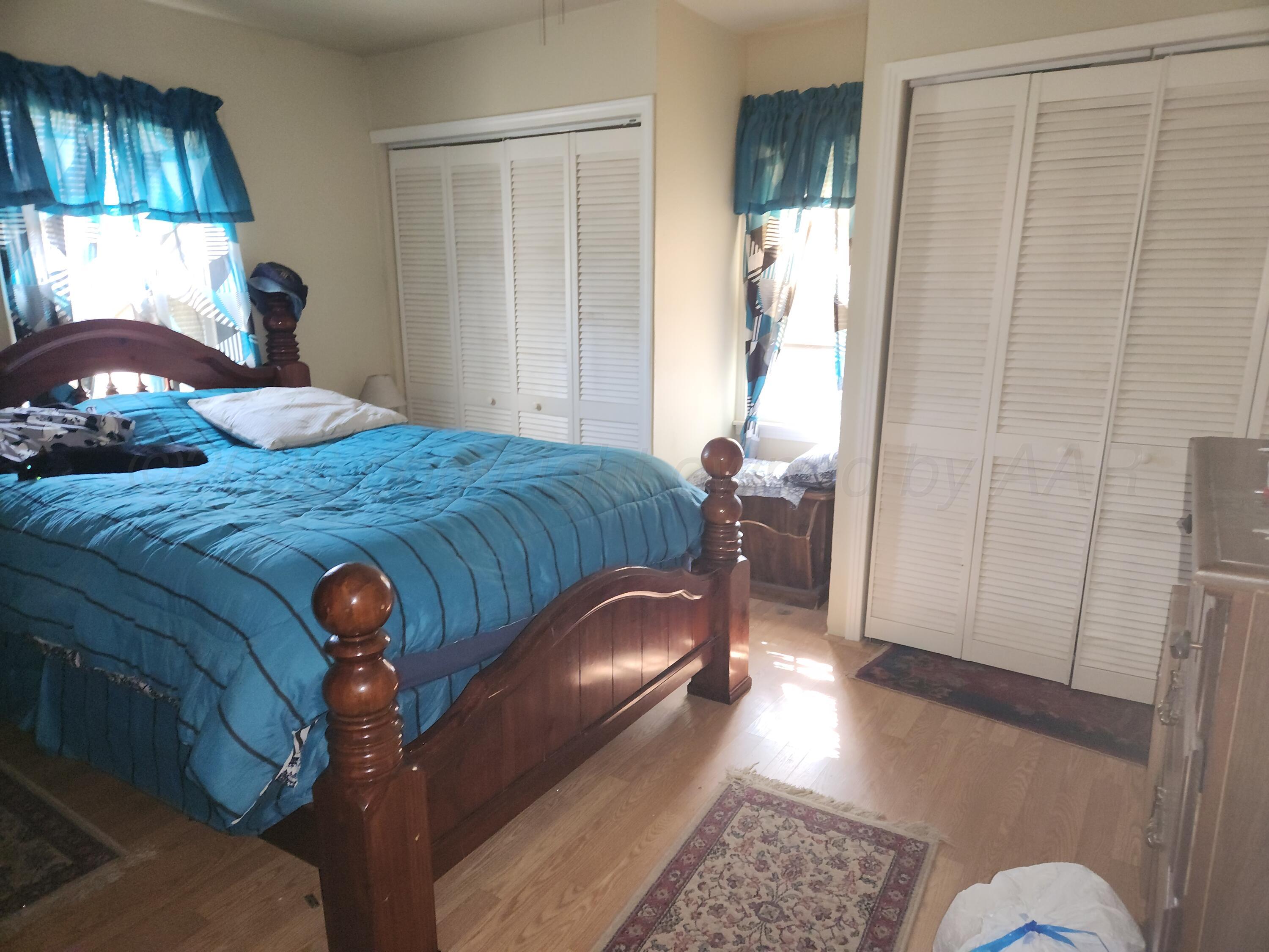 3303 S Tyler Street Property Photo 10