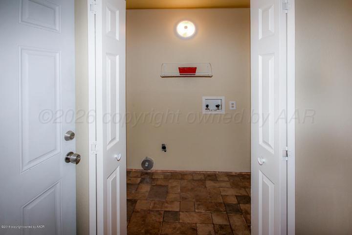 3303 S Tyler Street Property Photo 15