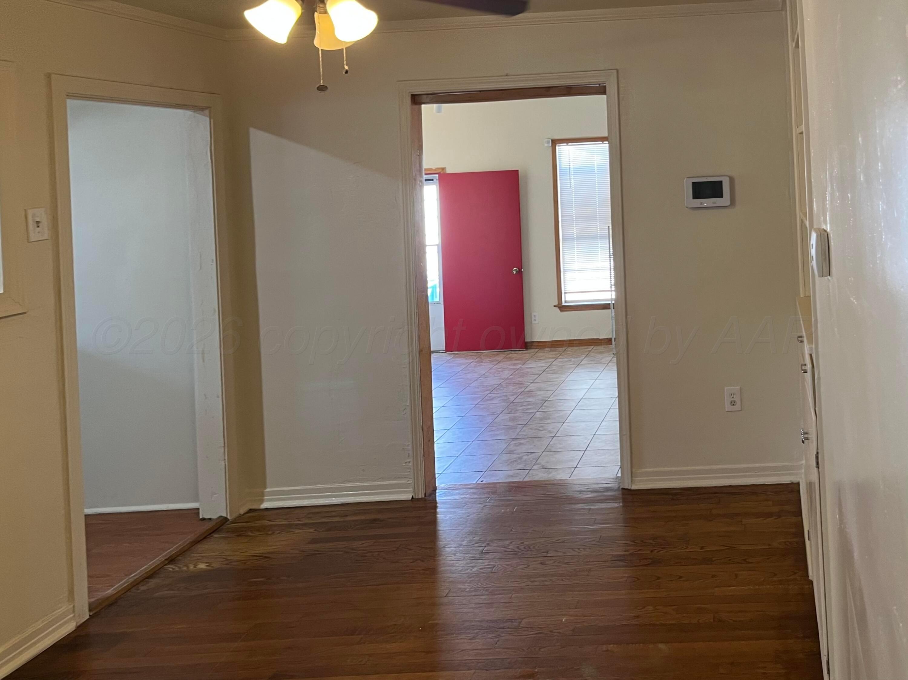 4001 S Lipscomb Street Property Photo 4
