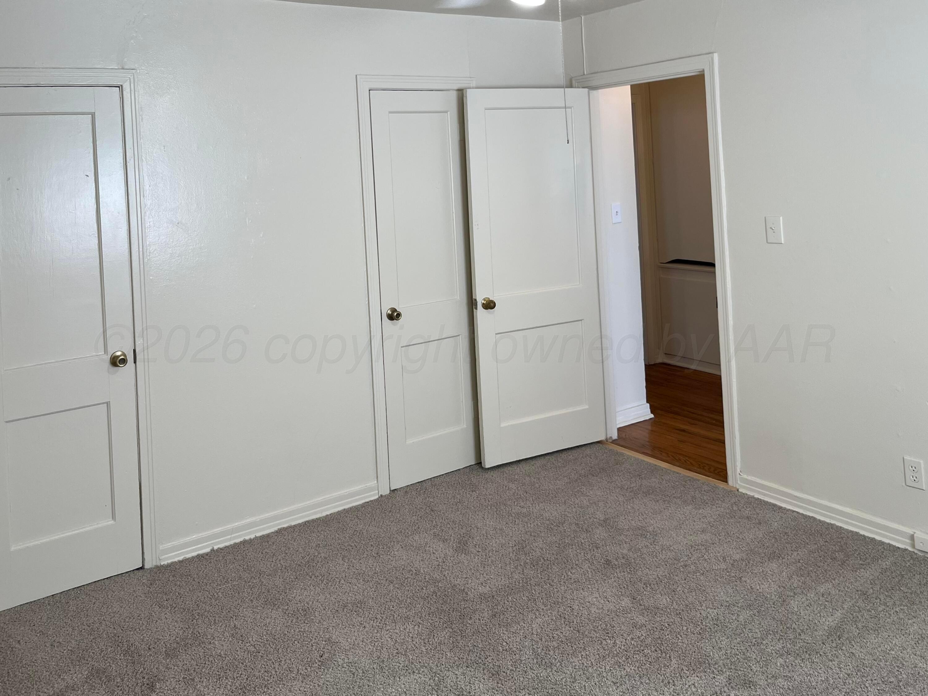 4001 S Lipscomb Street Property Photo 8