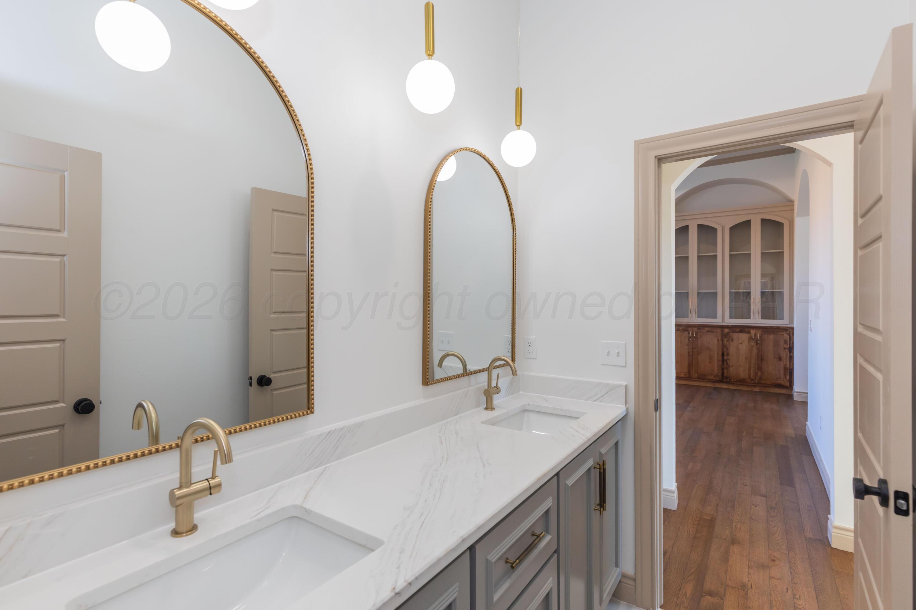 10040 Highland Springs Property Photo 31