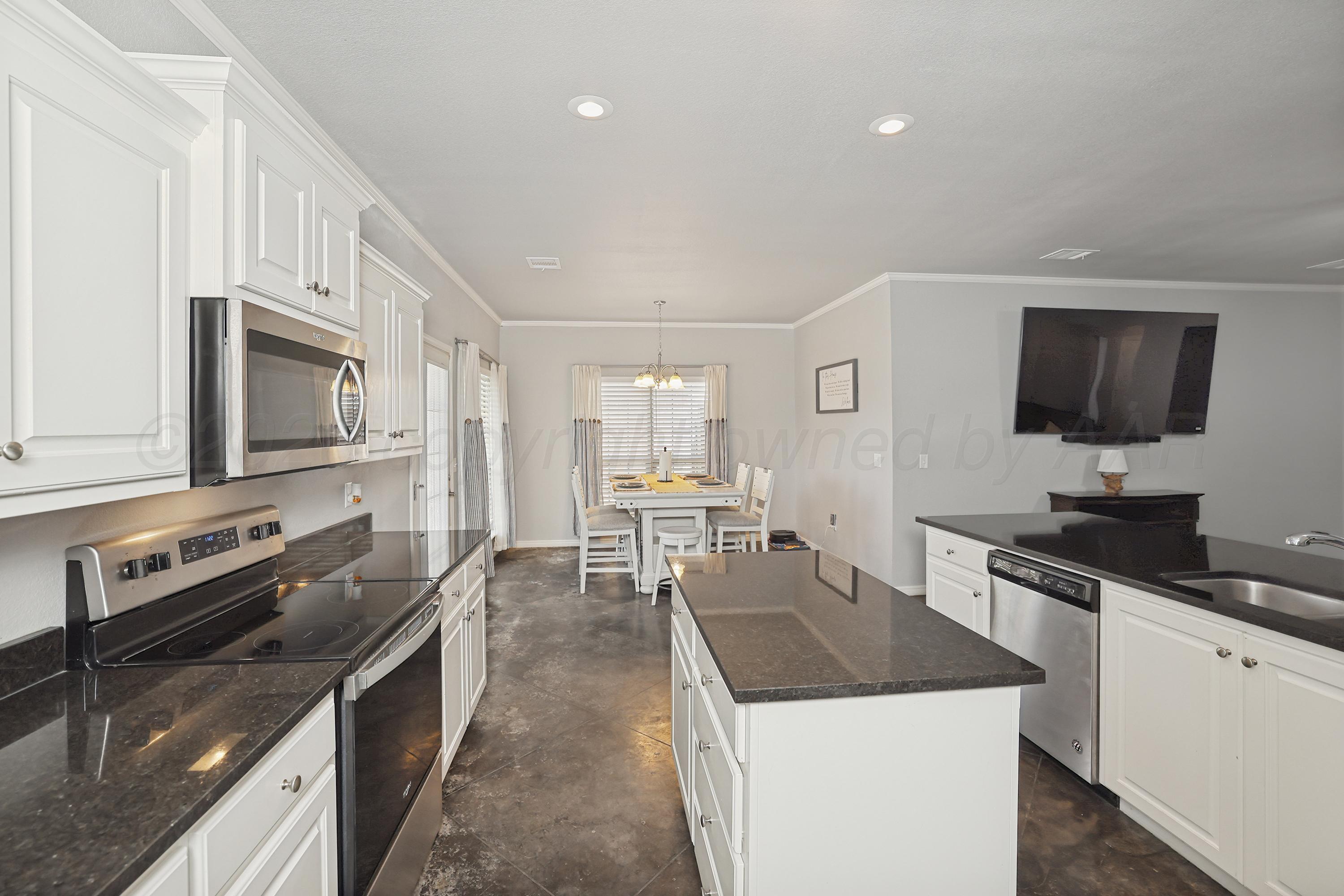 9309 Heritage Hills Parkway Property Photo 11